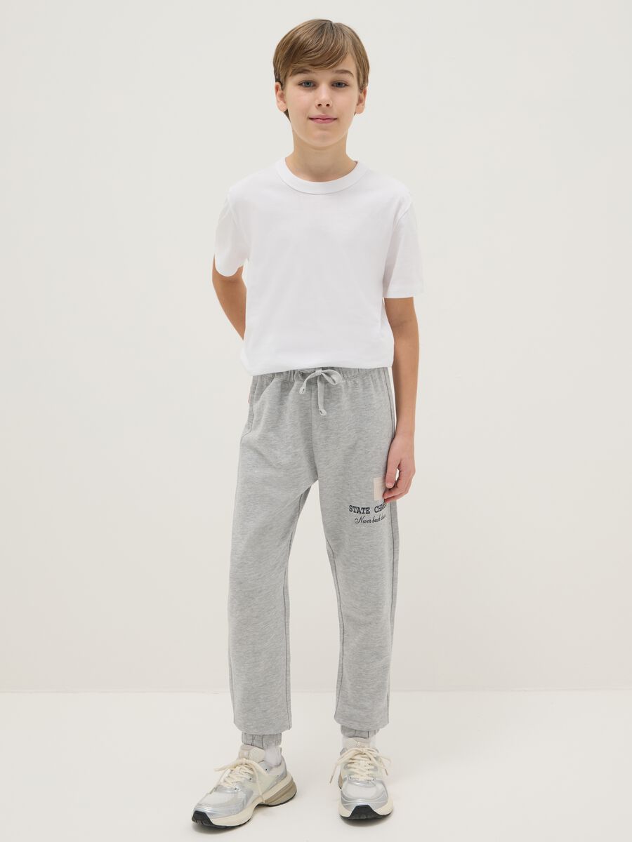 Pantaloni jogger grigi da ragazzo in puro cotone regular fit_0