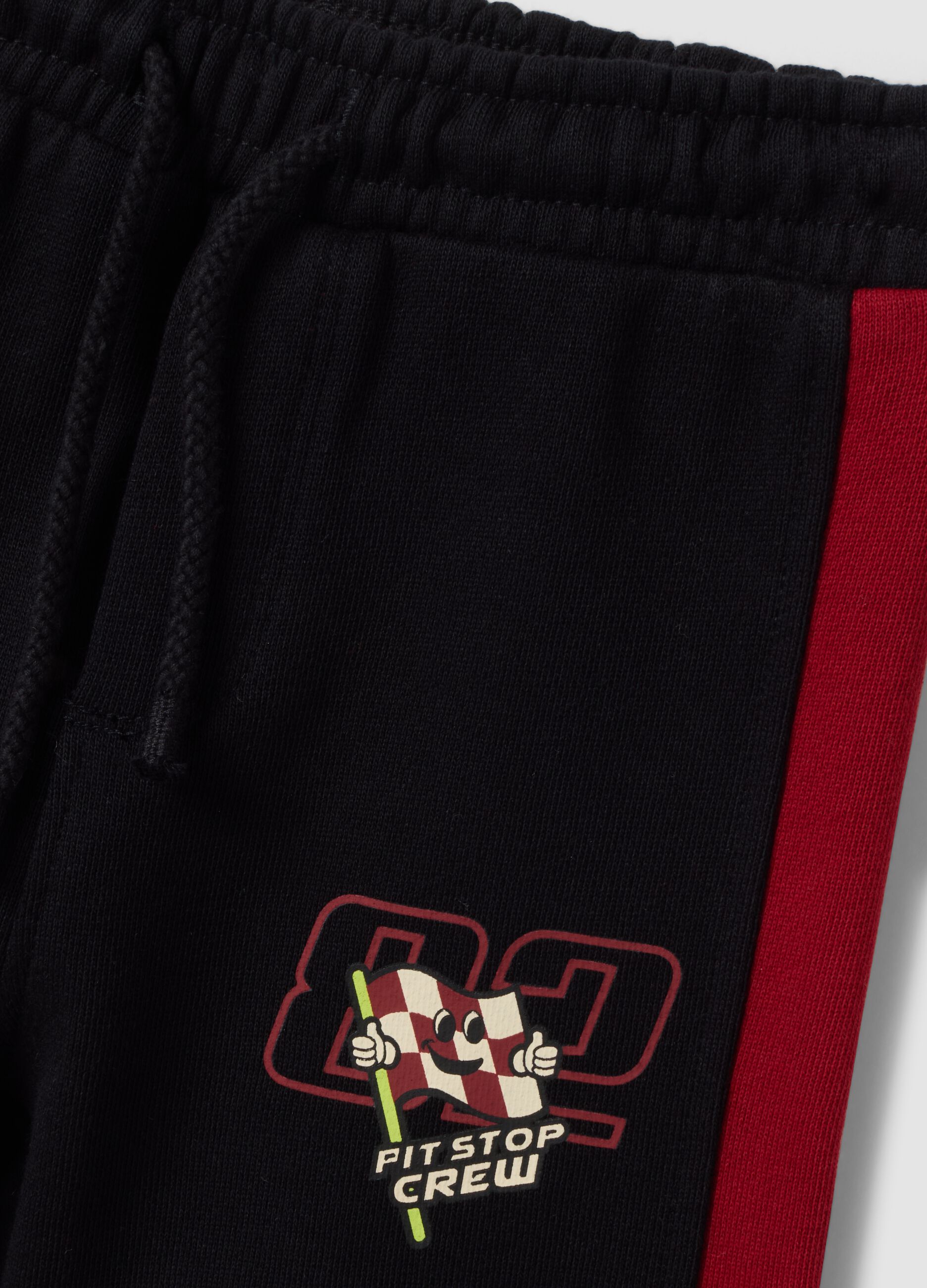 Red pure cotton set with half-zip collar for boys