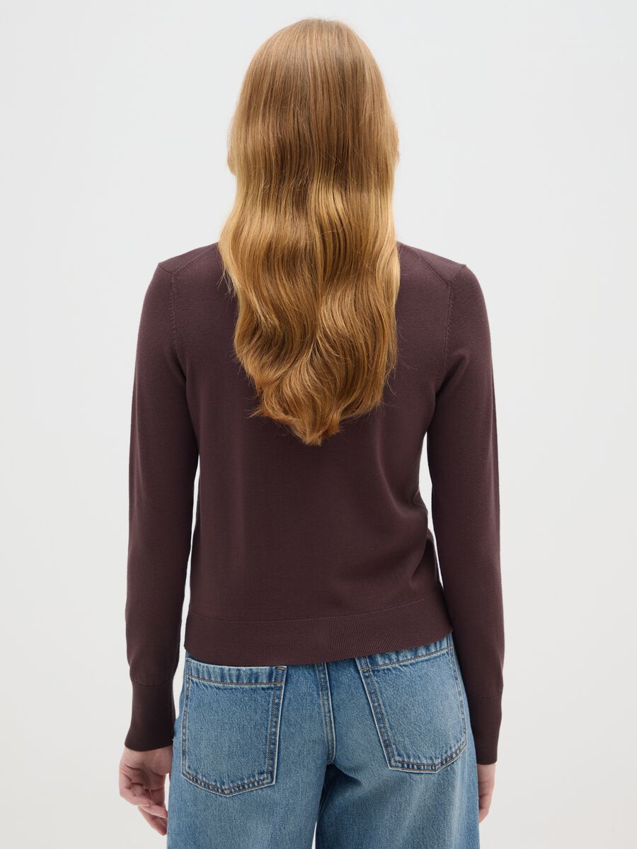 Blue jumper with round neck_3