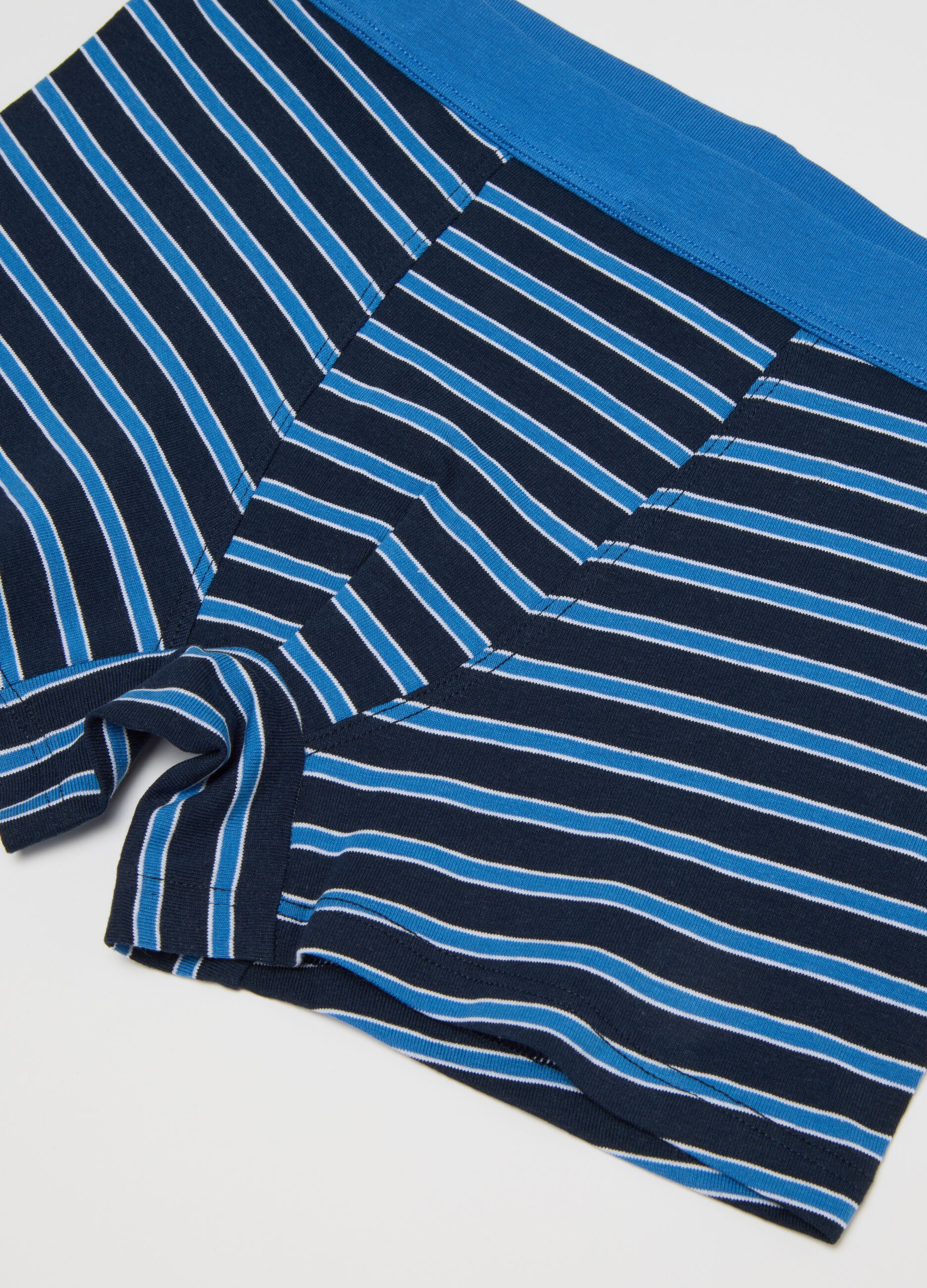 Multicolour cotton regular fit boy's boxers