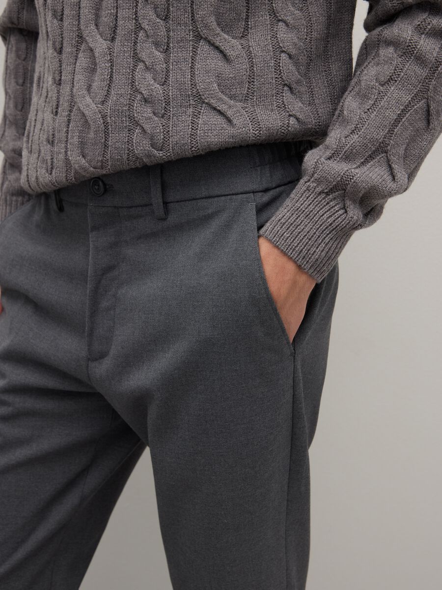 Pantaloni grigi regular fit_3
