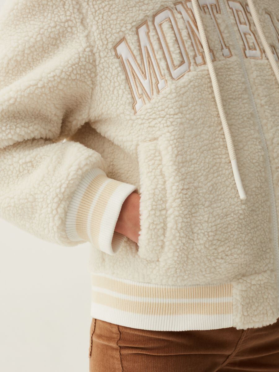 Bomber in sherpa con cappuccio_3