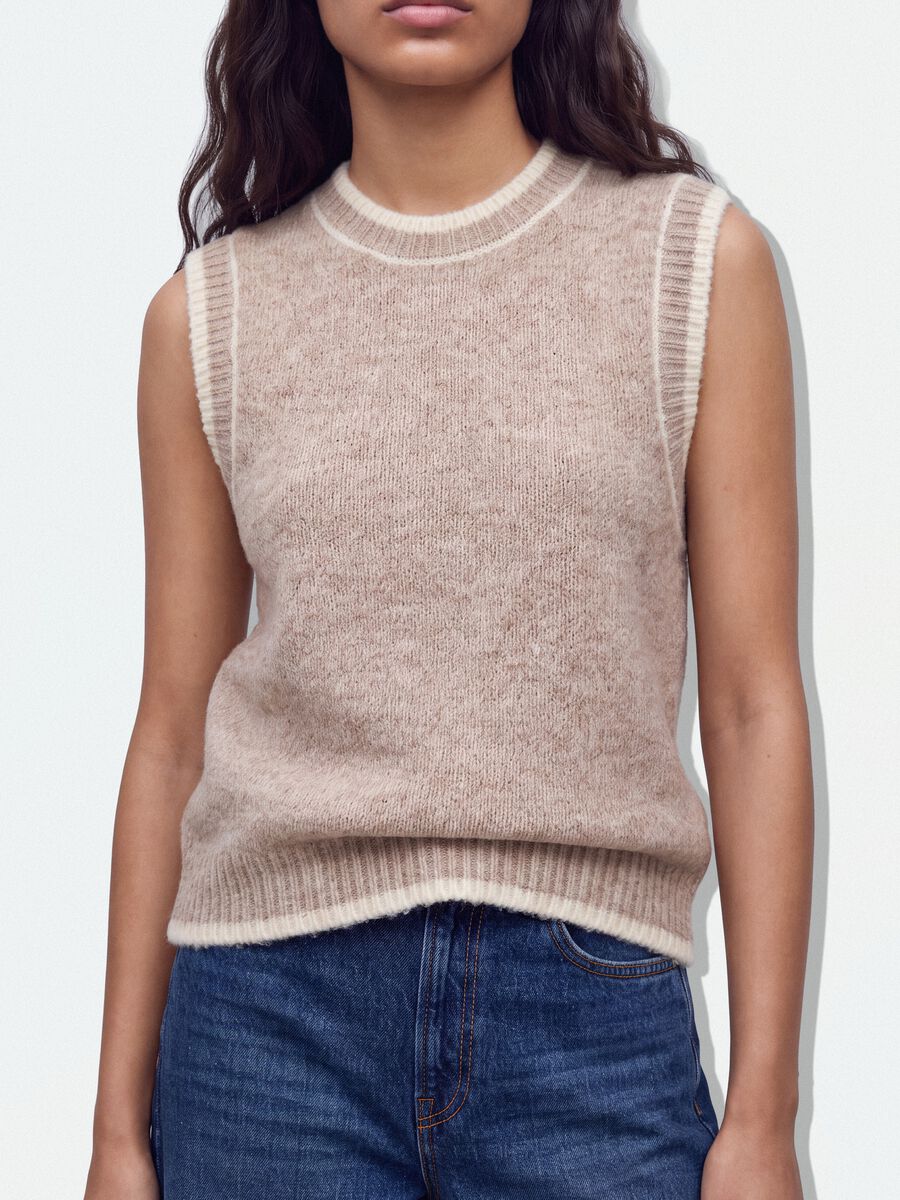 Beige stretch wool crew-neck gilet with oversized fit_2