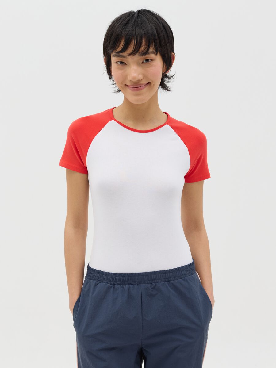 White bodysuit with short black sleeves_0
