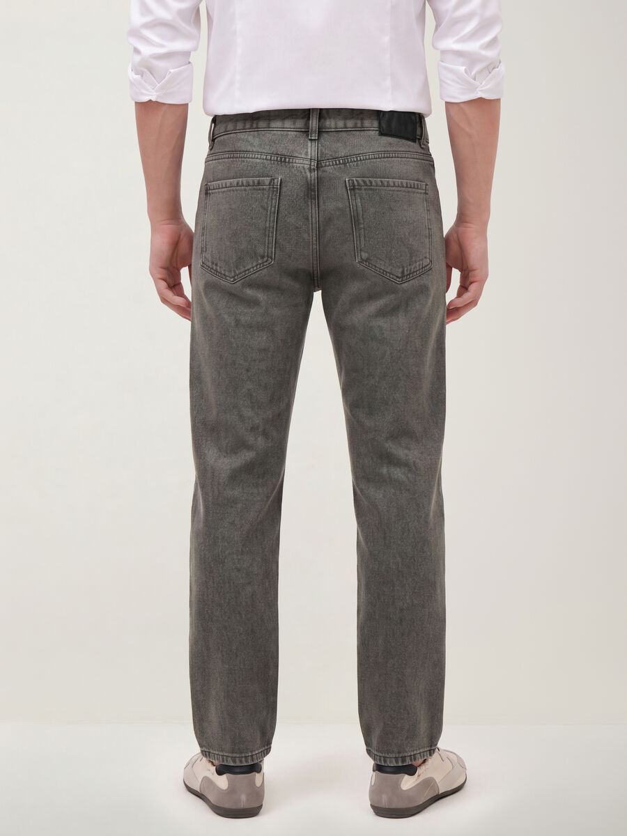 Jeans grigi in misto cotone, lyocell e viscosa regular fit_3