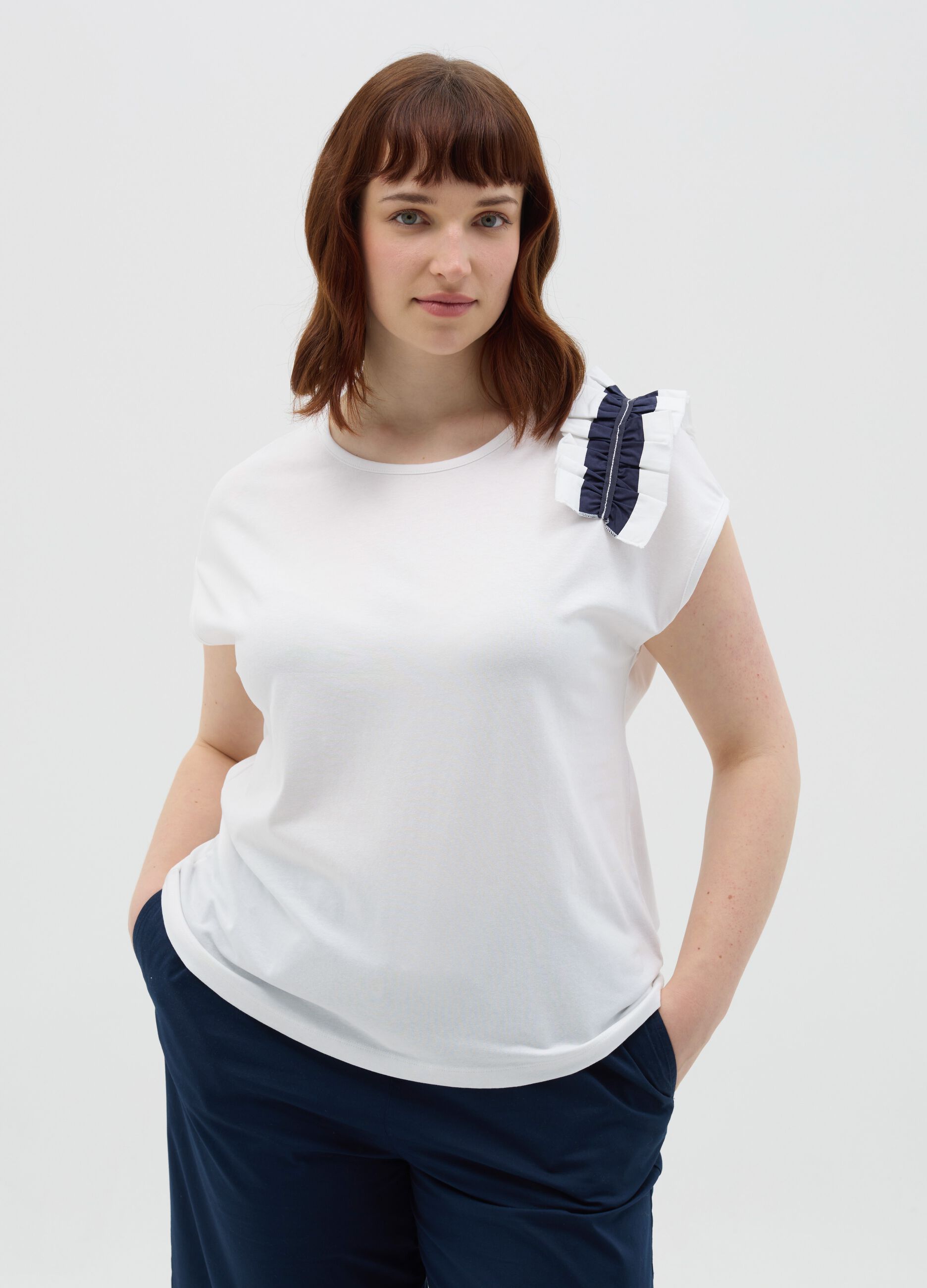 T-shirt da donna in cotone elasticizzato bianca regular fit 