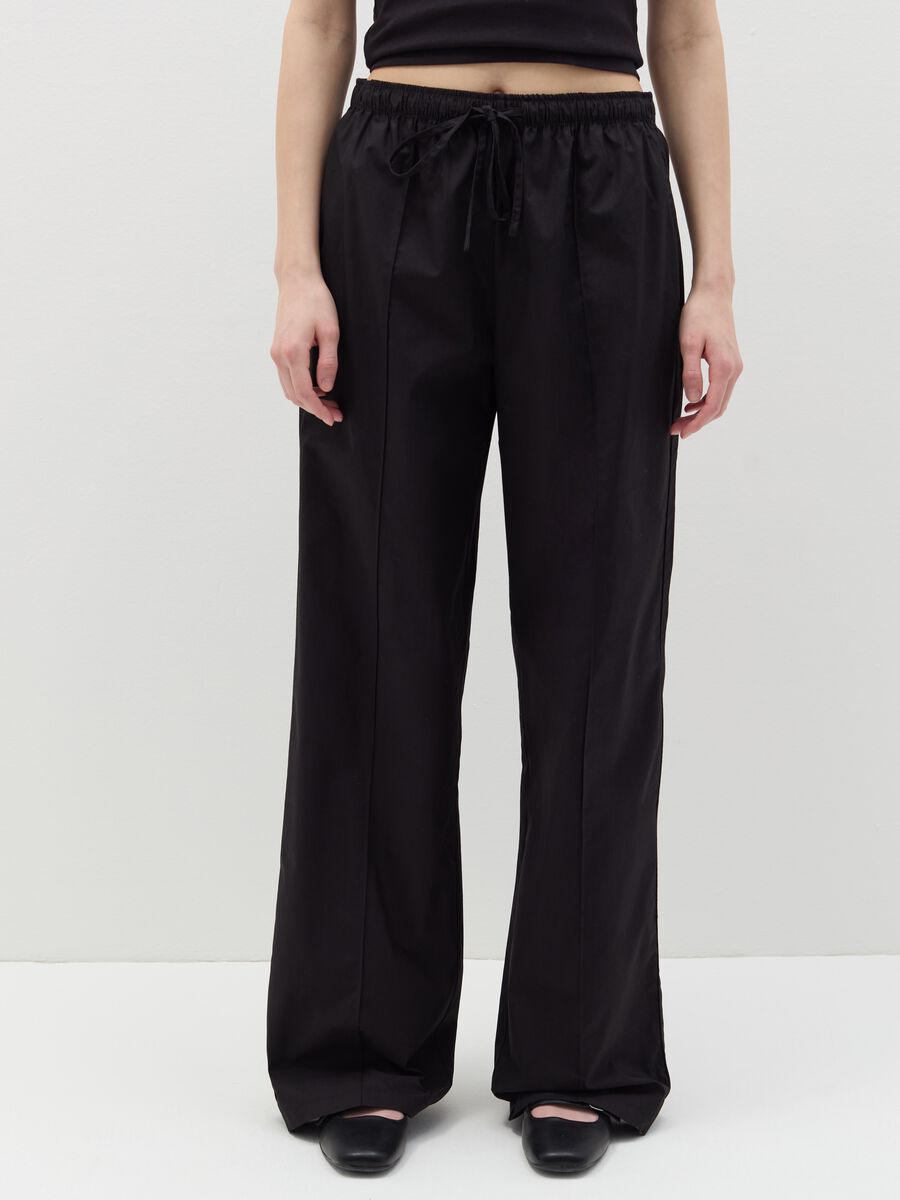 Poplin joggers with contrasting edging_1