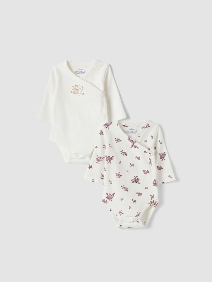 2-pack white organic cotton bodysuits with print_0