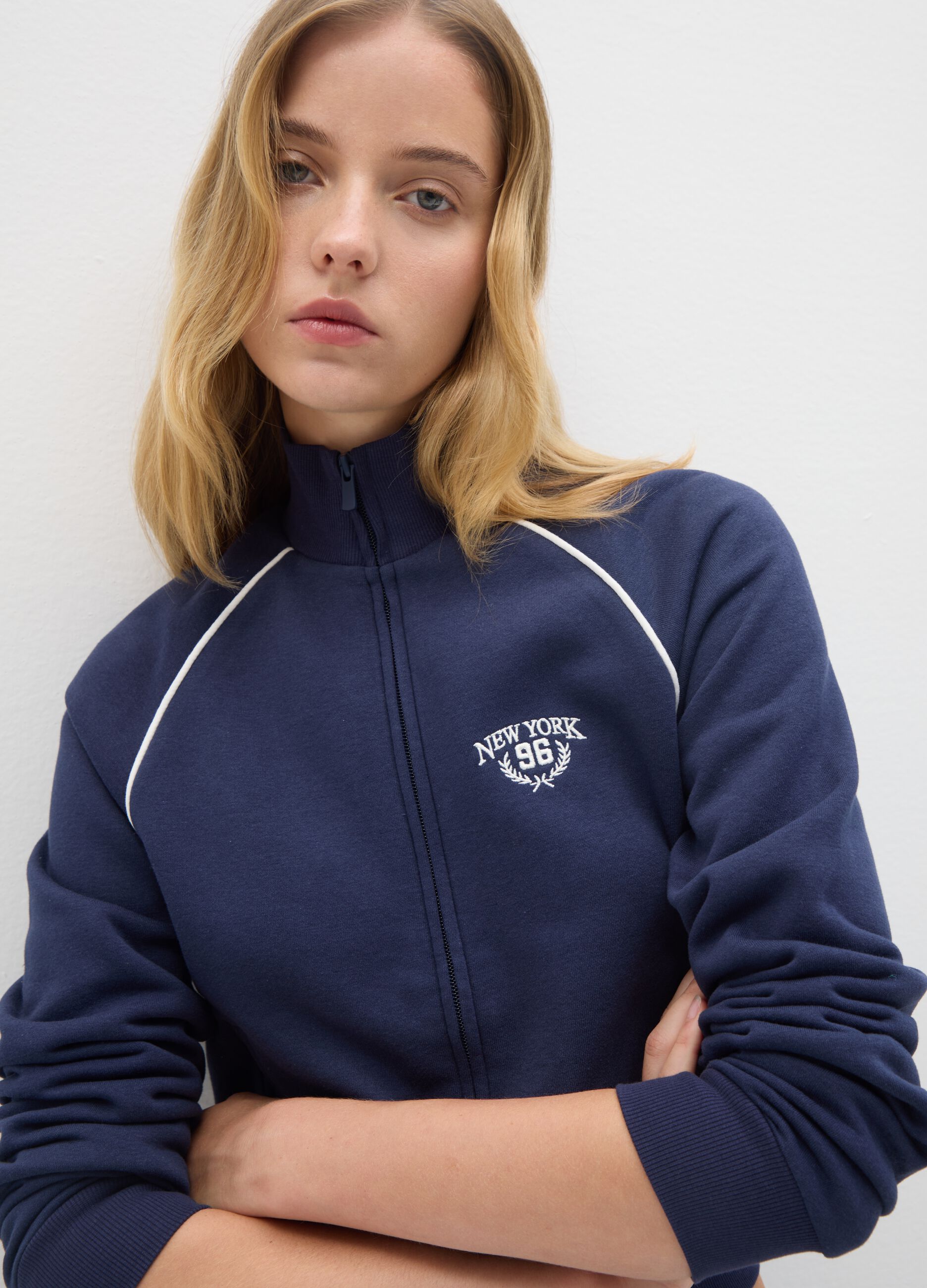 Blue cotton blend sweatshirt regular fit