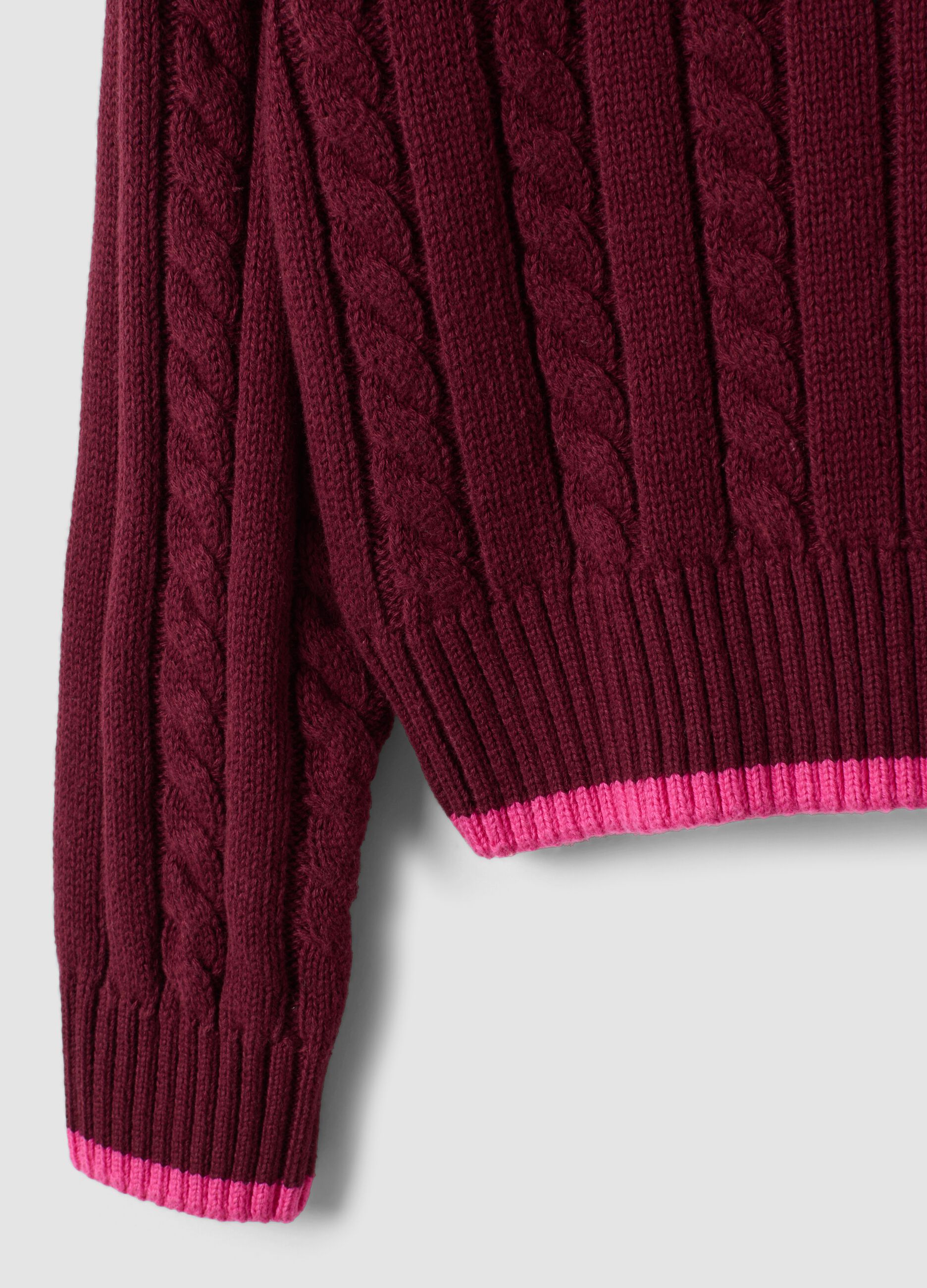 Maglia rossa in puro cotone a trecce con scollo a V per bambina