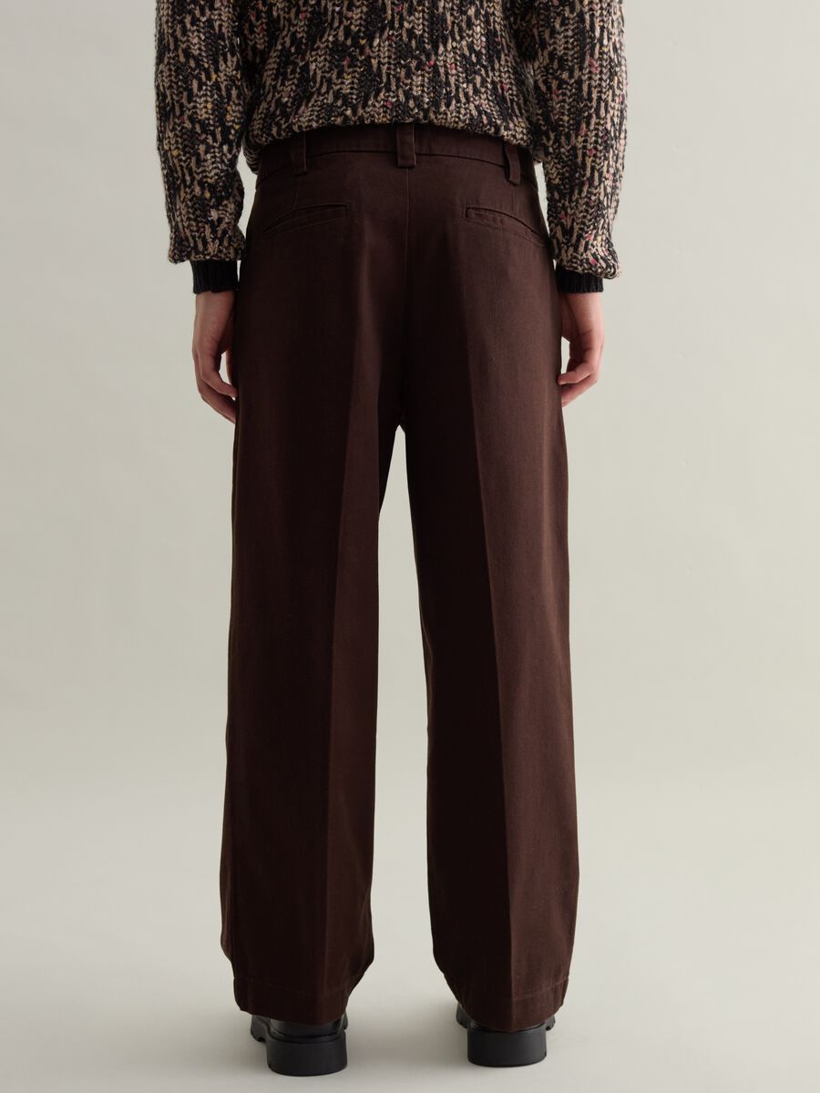 Chino trousers in cotton drill_3