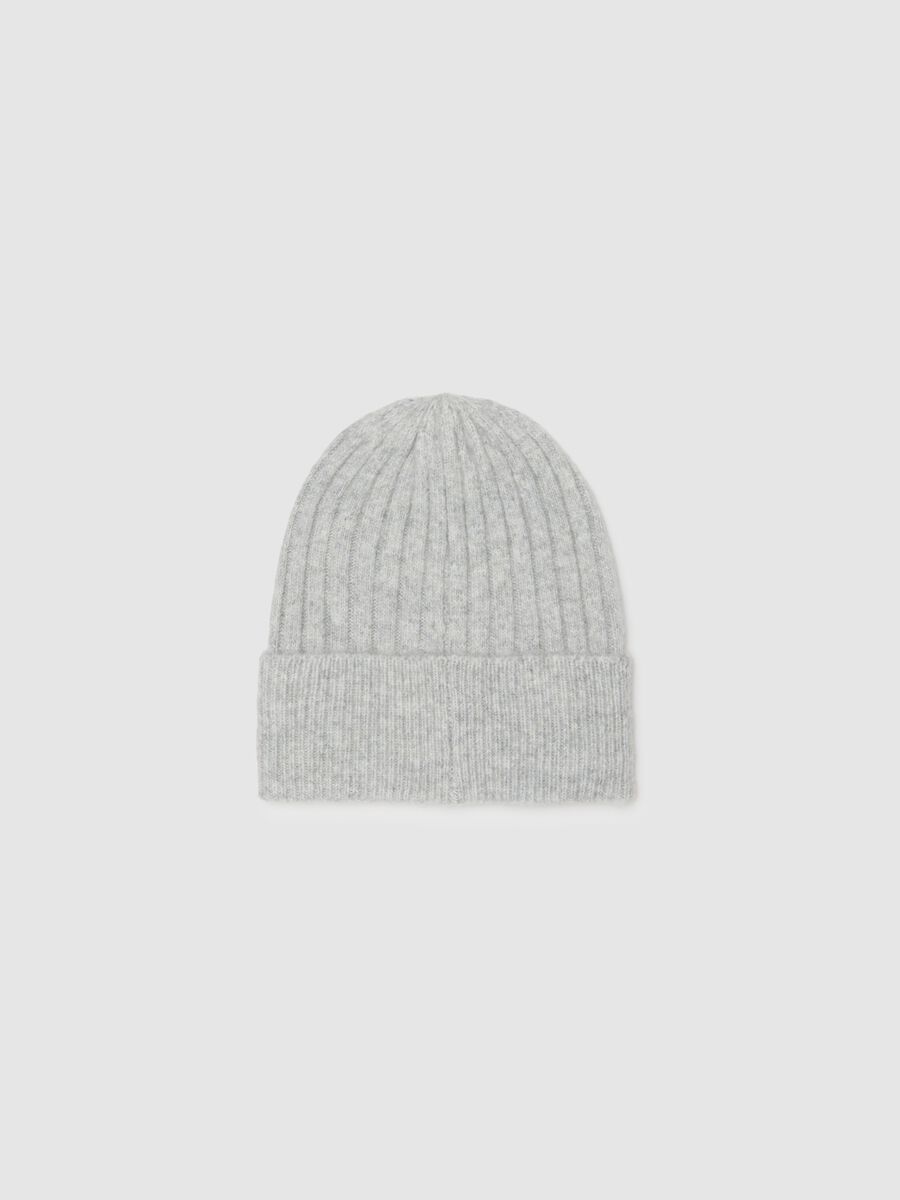 Knitted Grey Hat_1