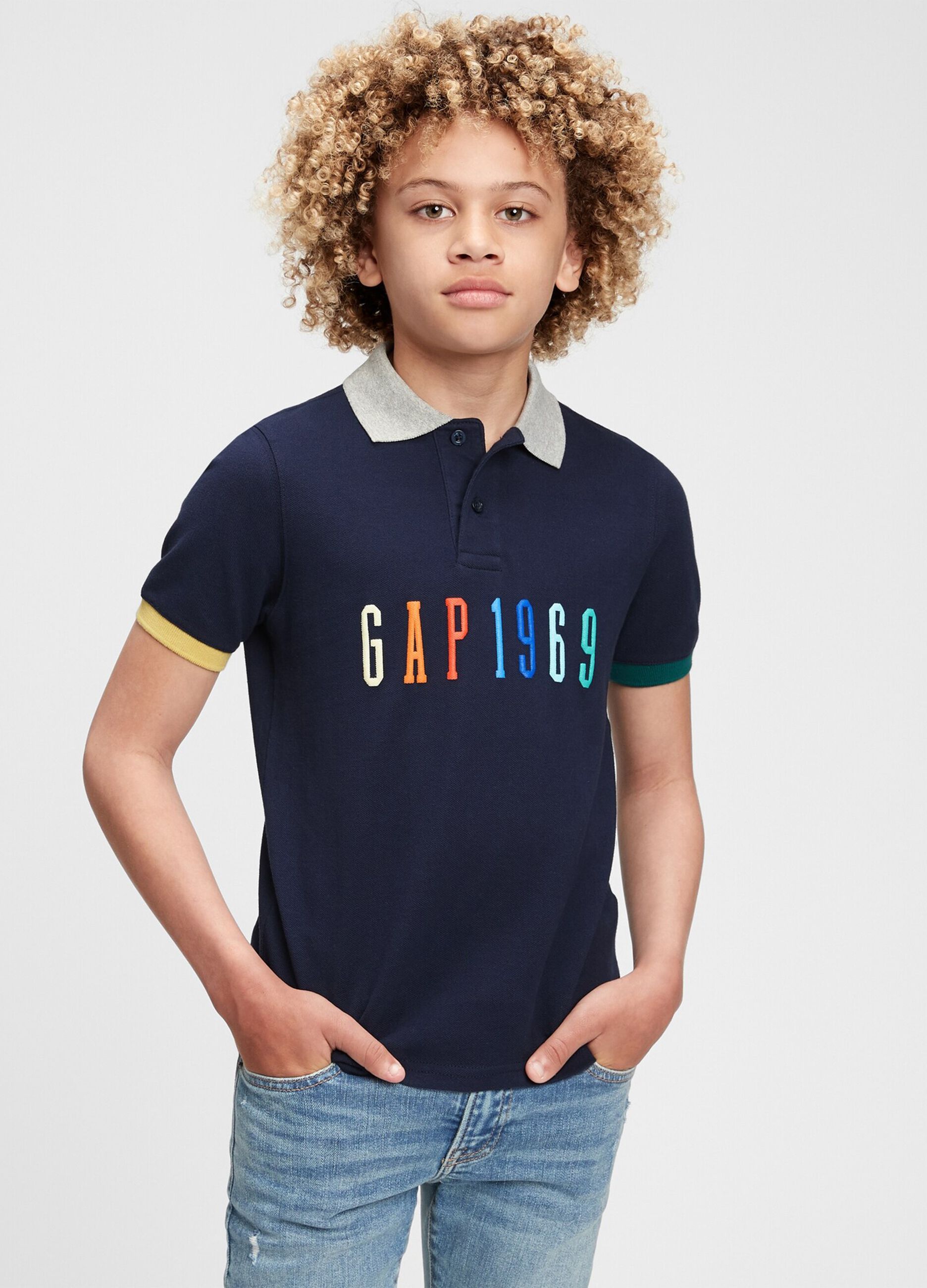 Polo shirt with logo embroidery
