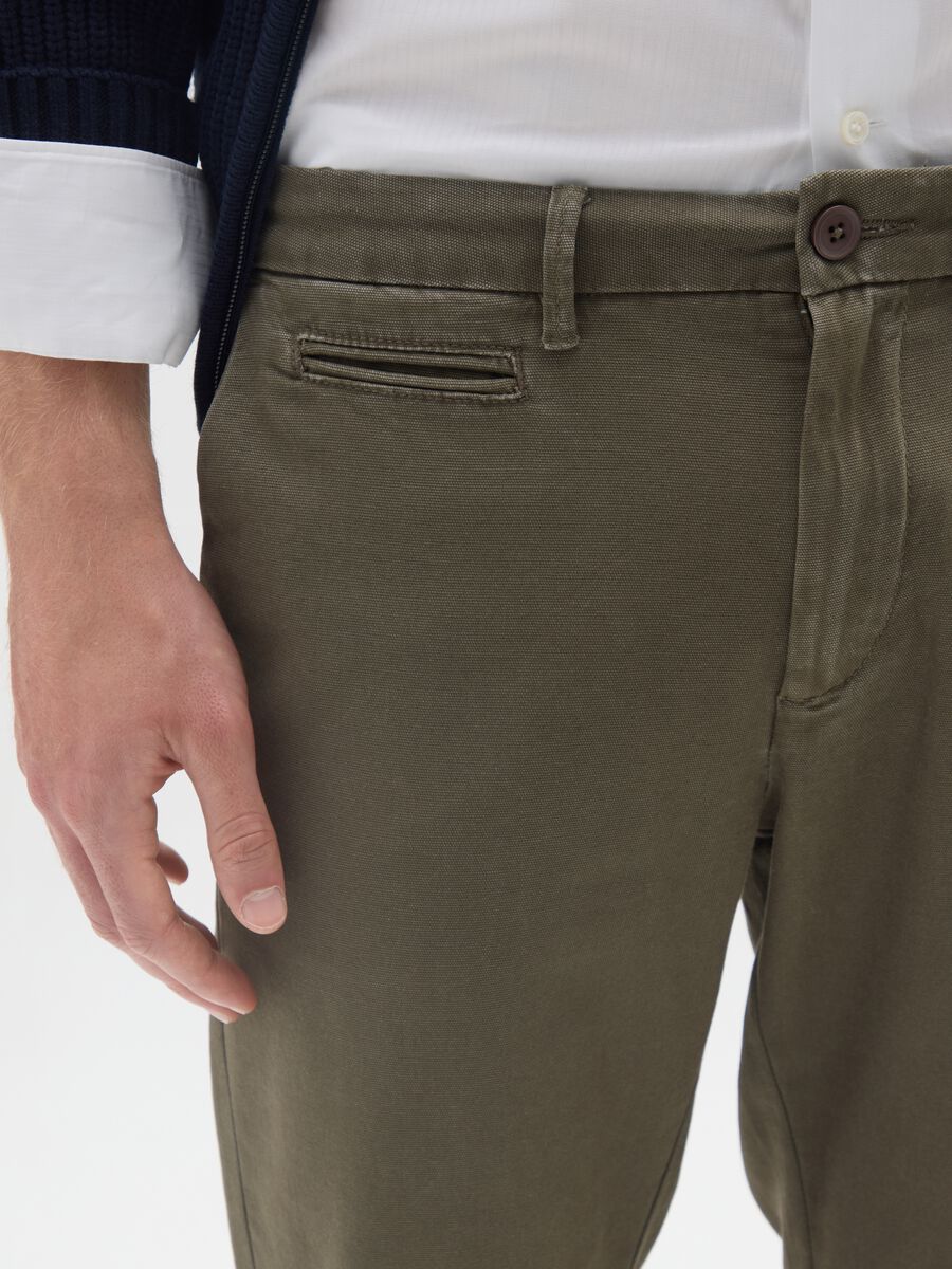 Pantaloni chino in cotone verdi slim fit_3