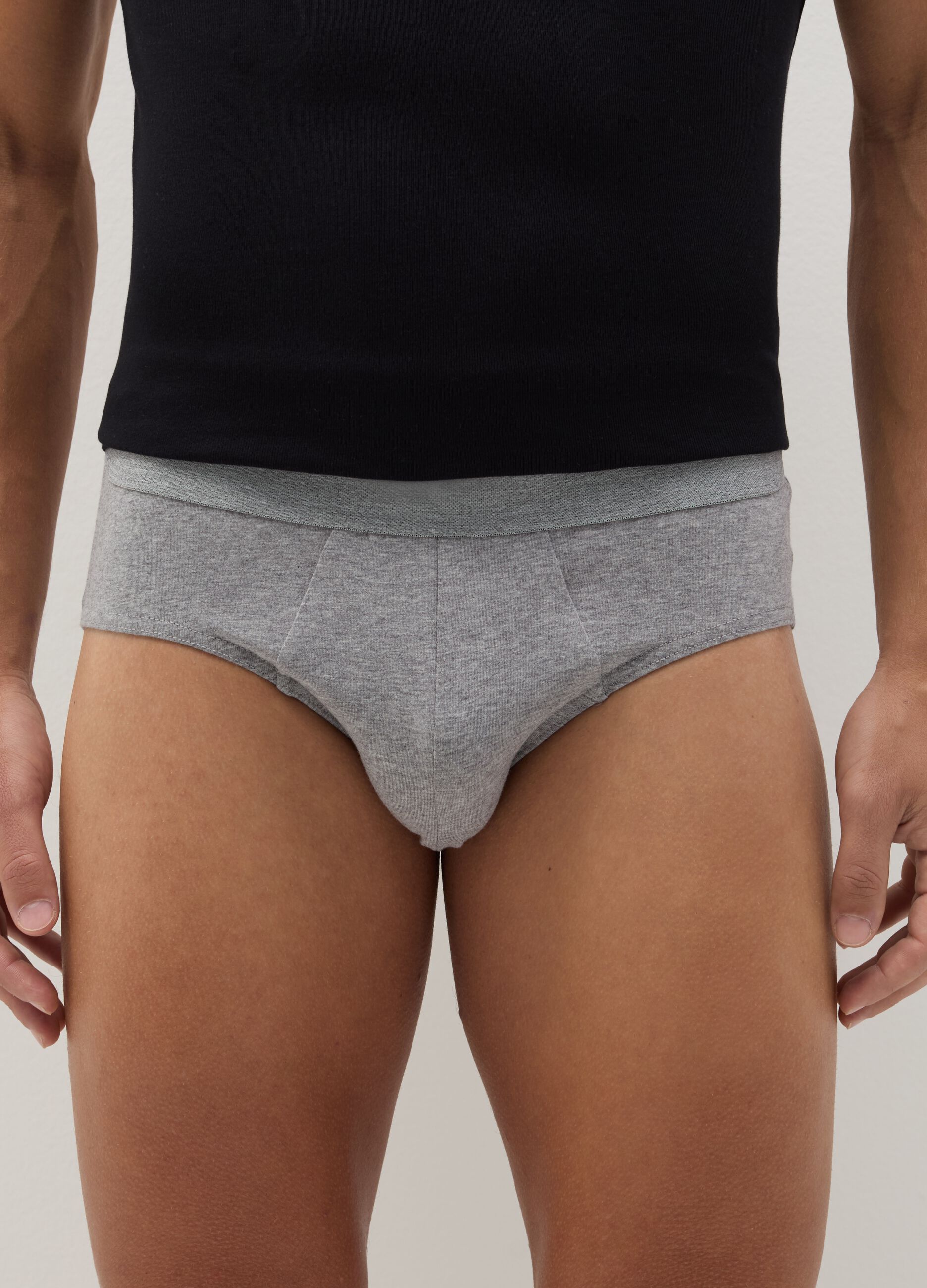 Three-pair pack briefs in stretch cotton