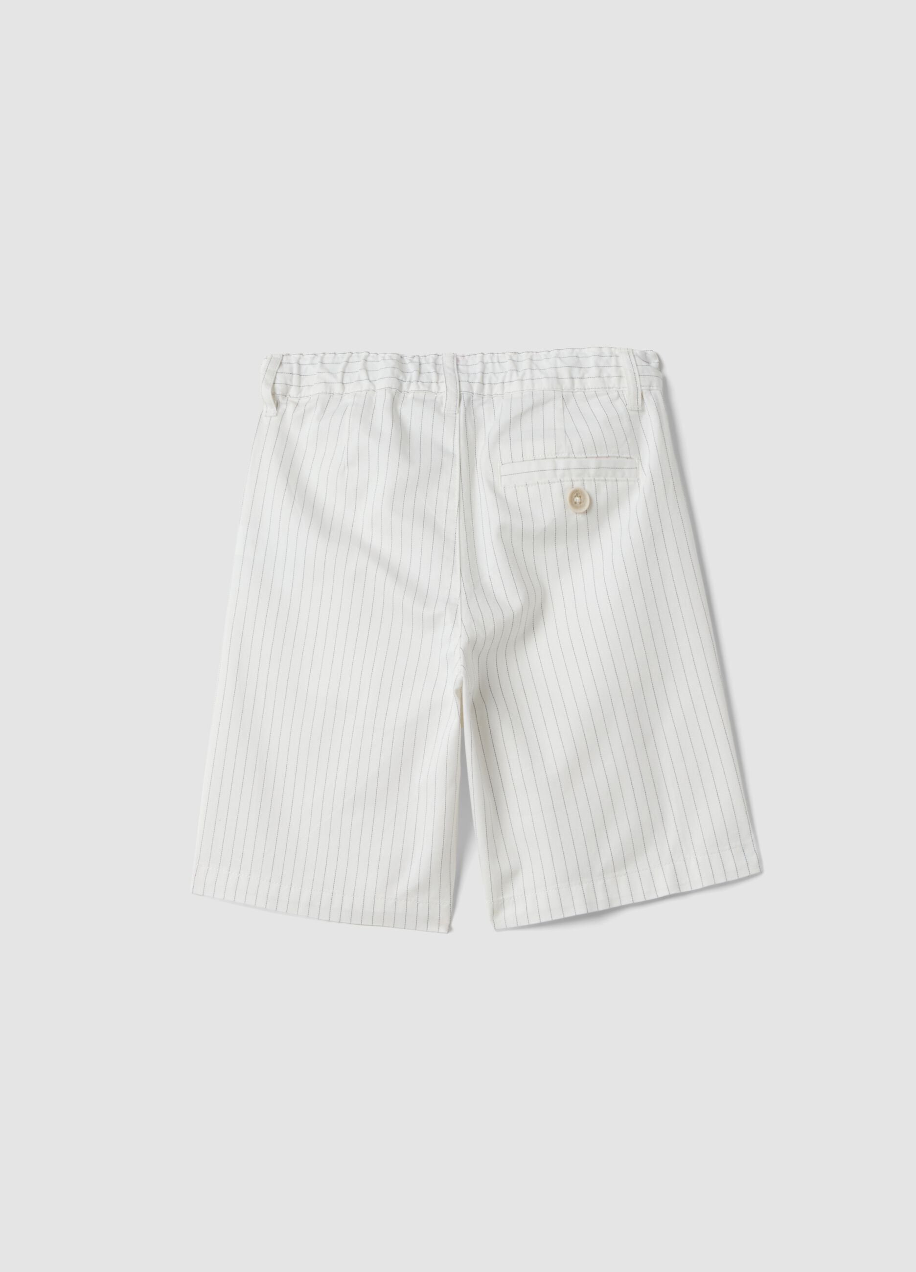 Shorts bianchi a righe in puro cotone da bambino regular fit