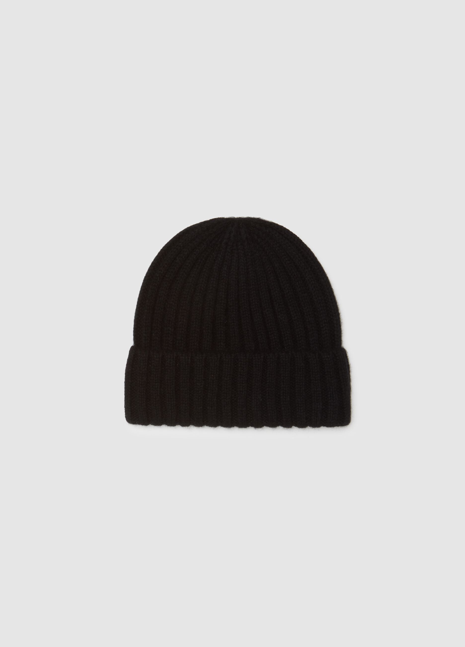 Cappello in puro cashmere nero