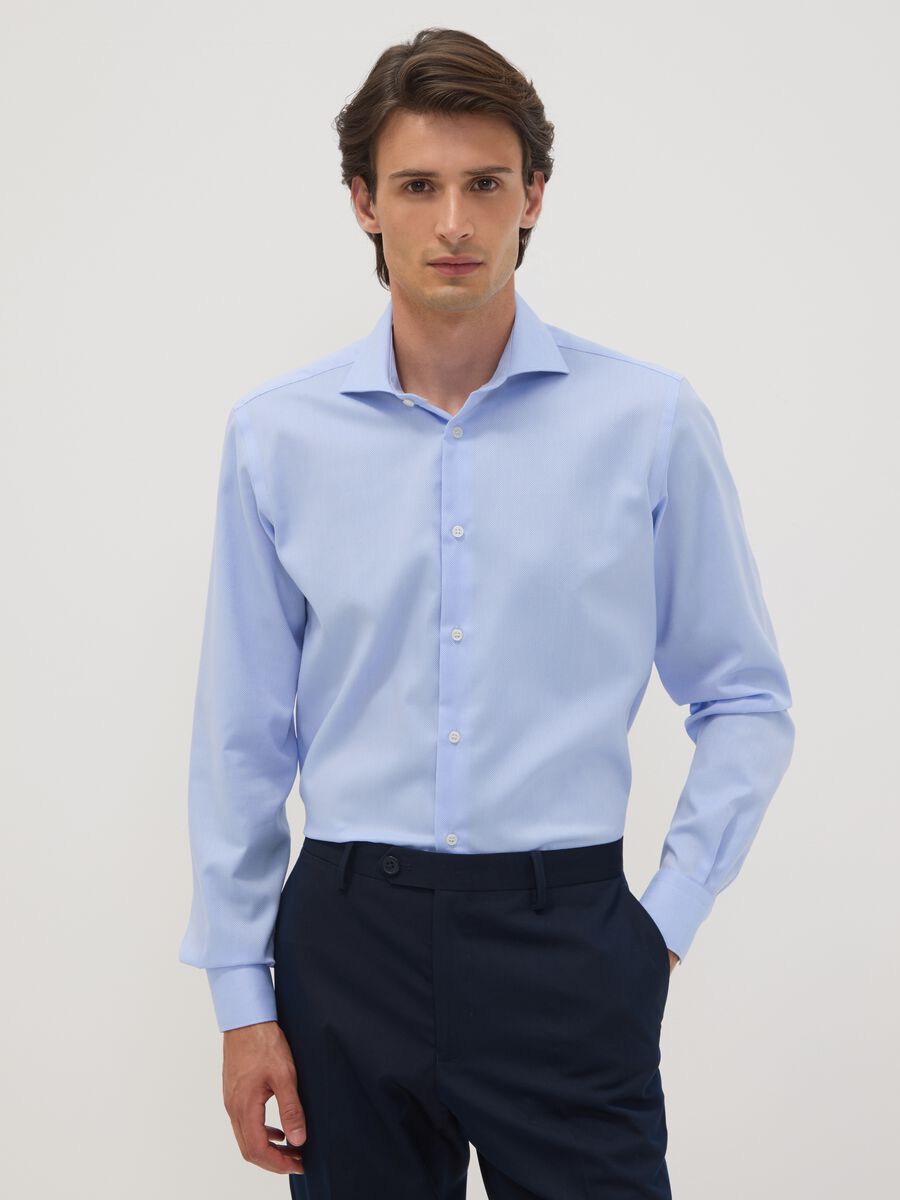 Camicia azzurra slim fit in puro cotone con colletto francese no iron_0