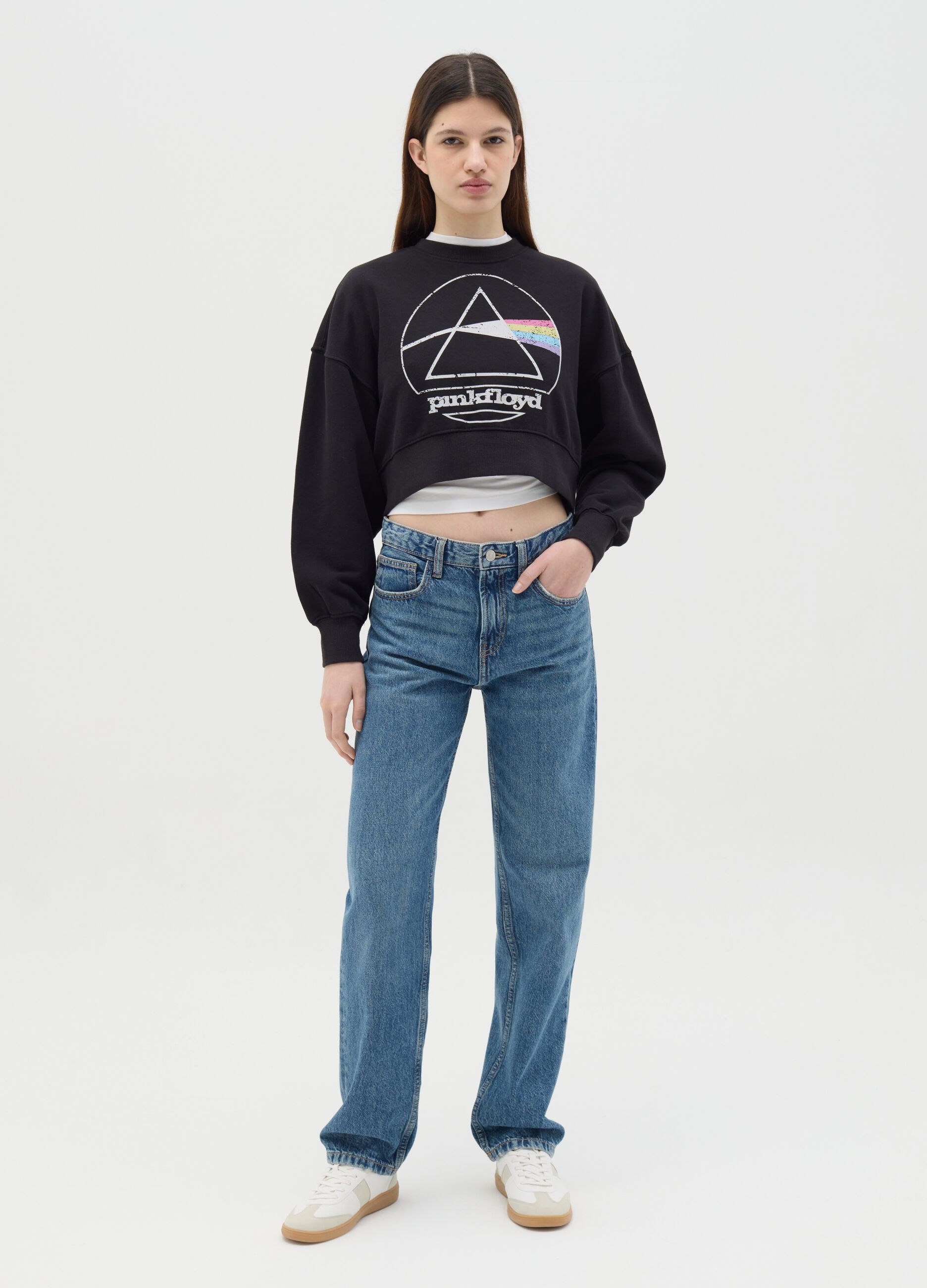 Black cropped sweatshirt with Pink Floyd print