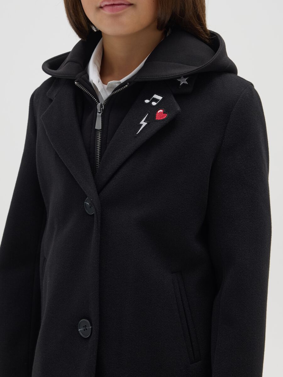 Cappotto nero con cappuccio removibile_2