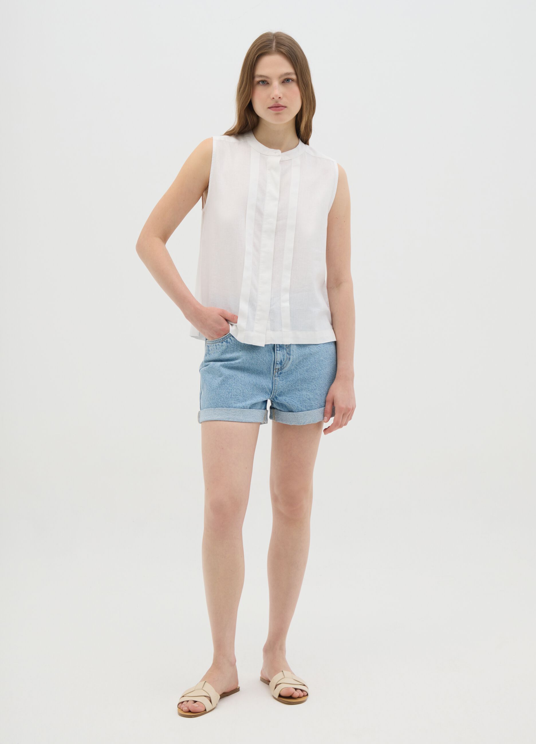 Women's Sleeveless White Linen Blend Shirt Regular Fit
