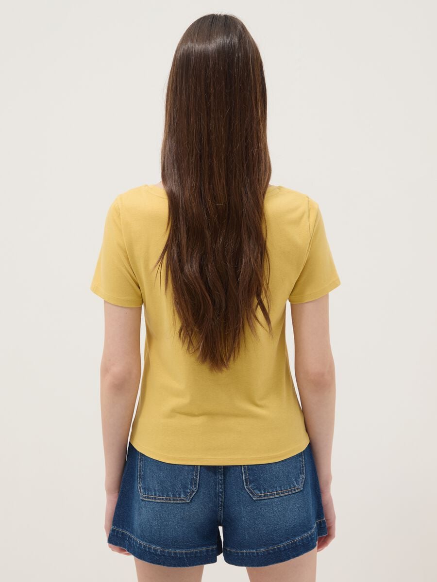 T-shirt gialla in puro cotone a maniche corte_3