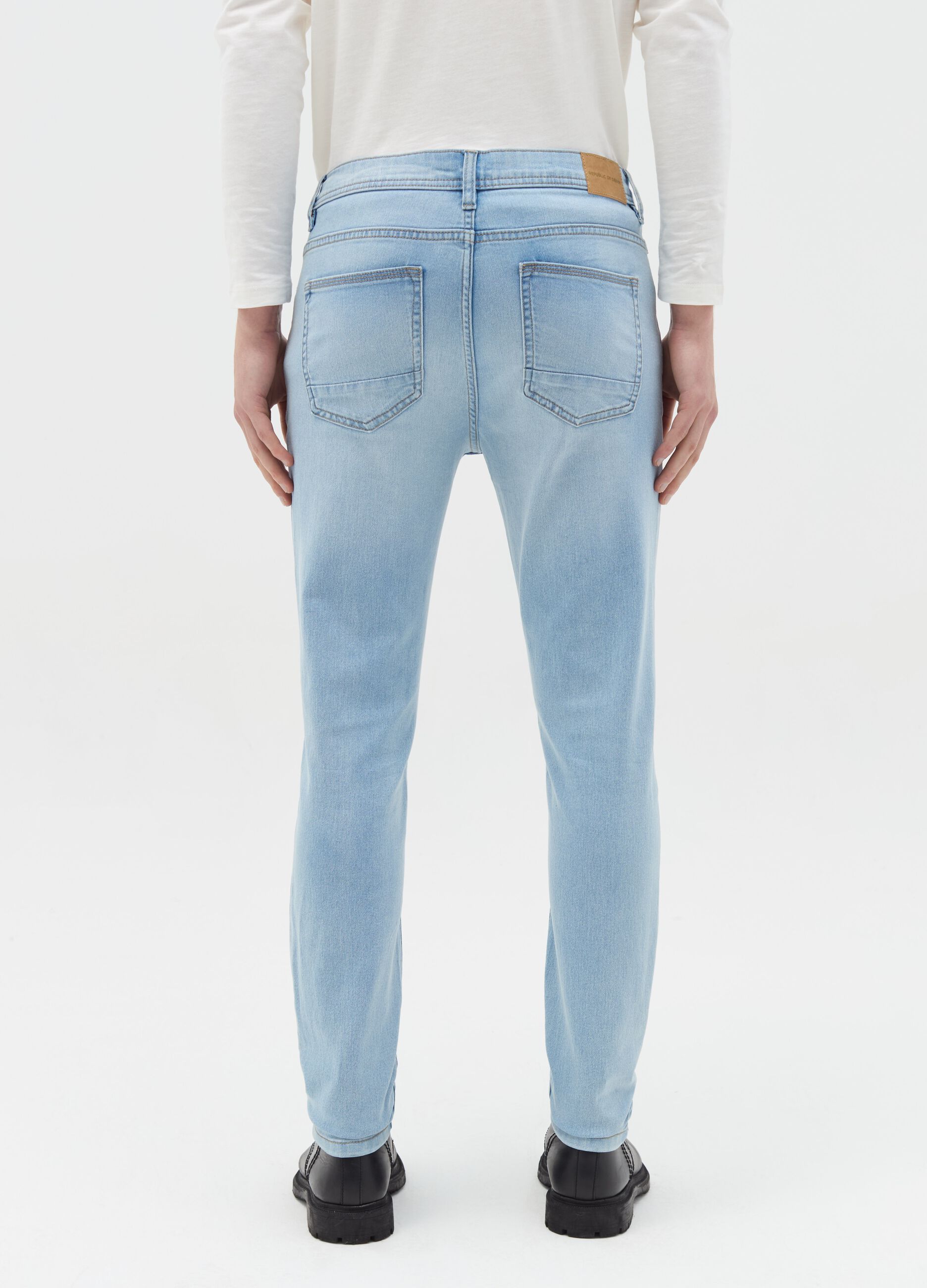 Super-skinny-fit jeans with fading