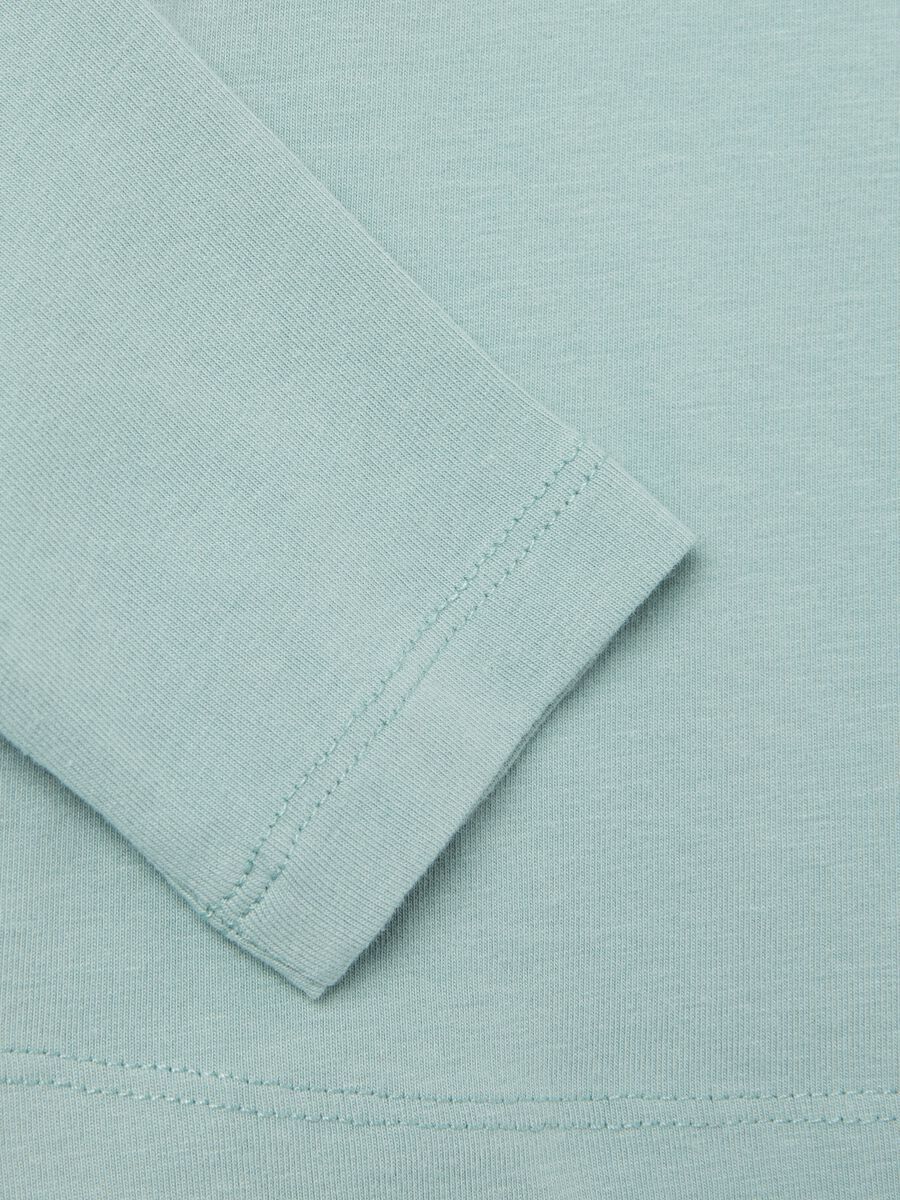 T-shirt in high neck and glitter print_2