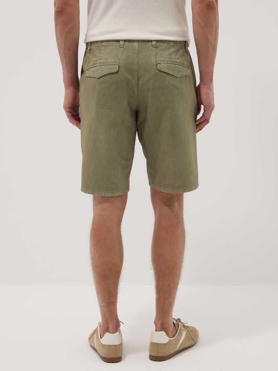 Green linen and cotton-blend chino shorts_2