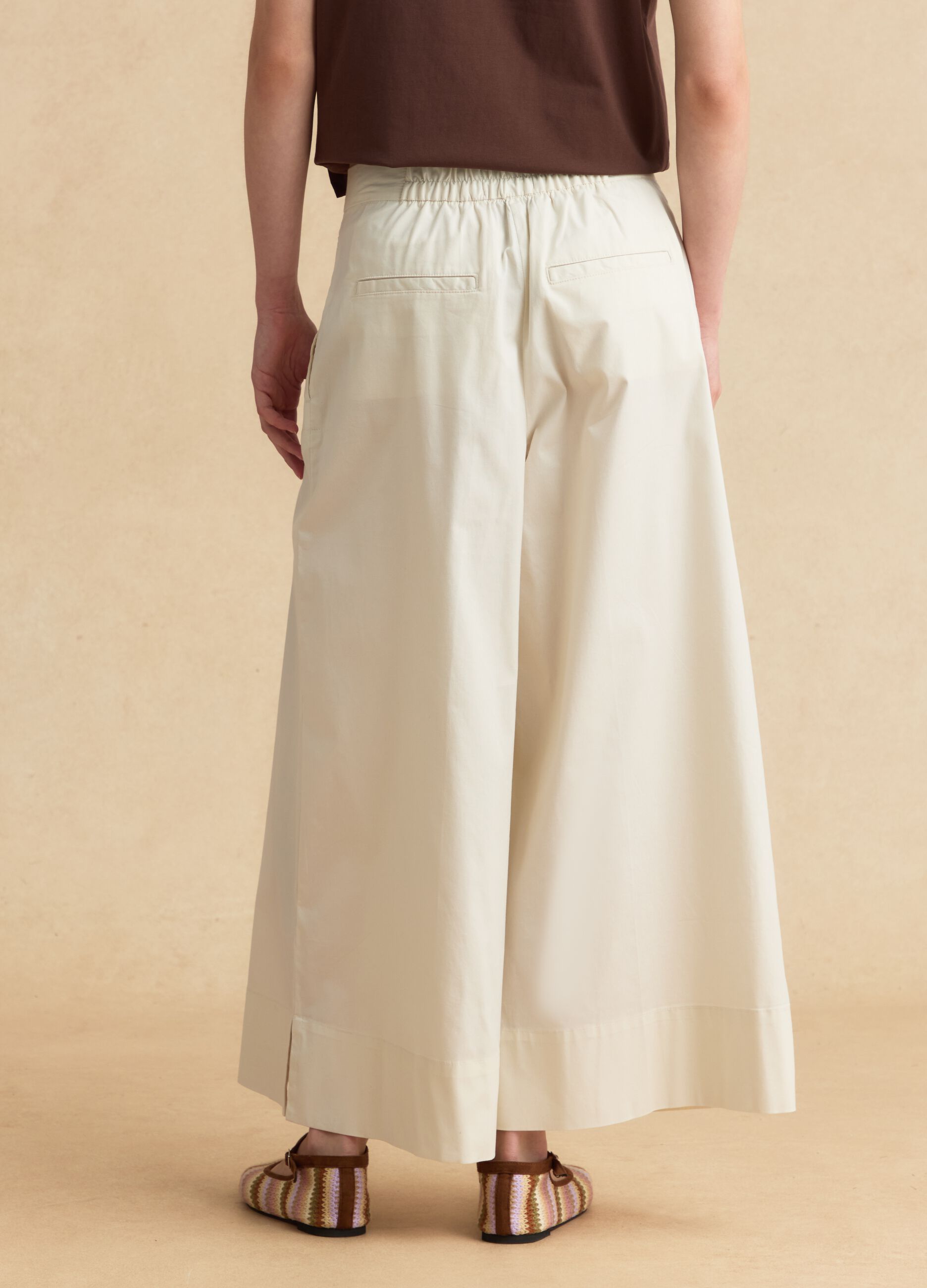 Pantaloni culotte bianchi in cotone elasticizzato
