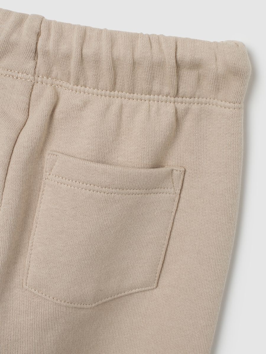 Children's beige pure cotton regular fit trousers with print_3
