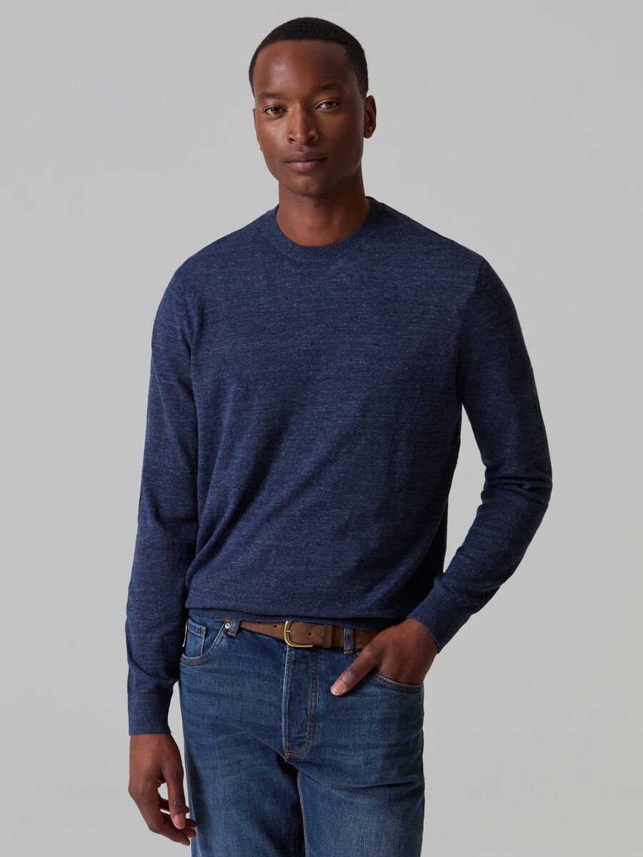 Cotton and linen pullover with round neck_0