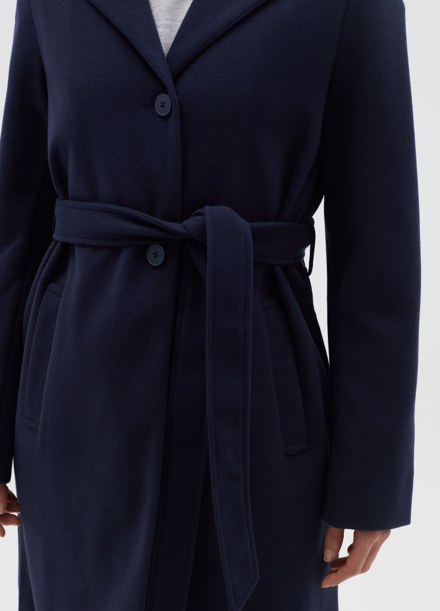 Coat in soft fabric with hood
