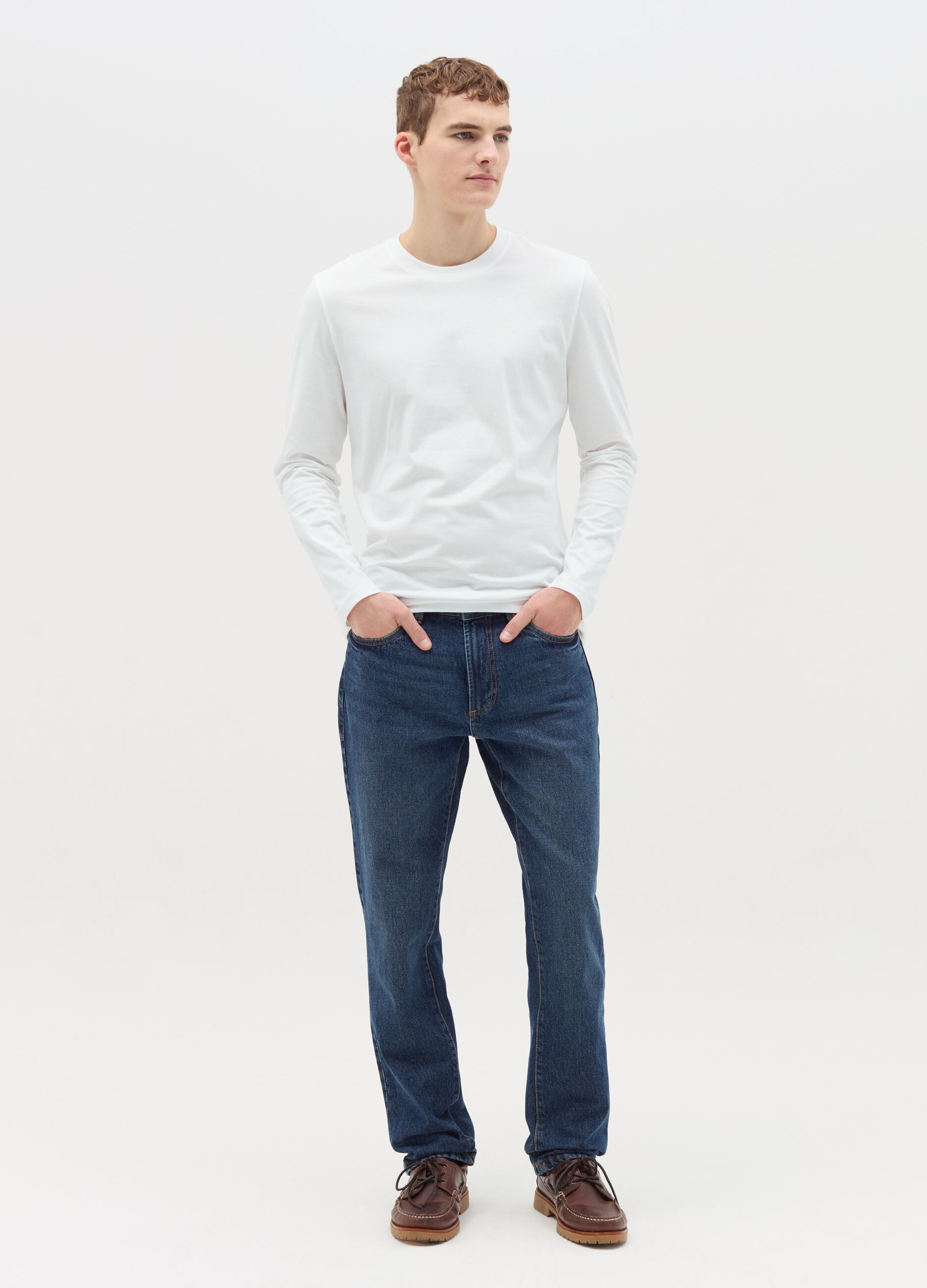 T-shirt with round neck and long sleeves in cotton