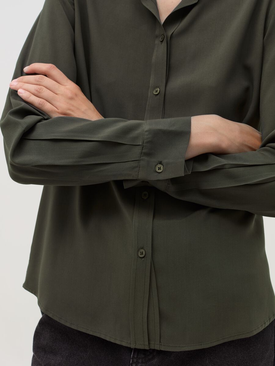 Camicia in viscosa tinta unita_3