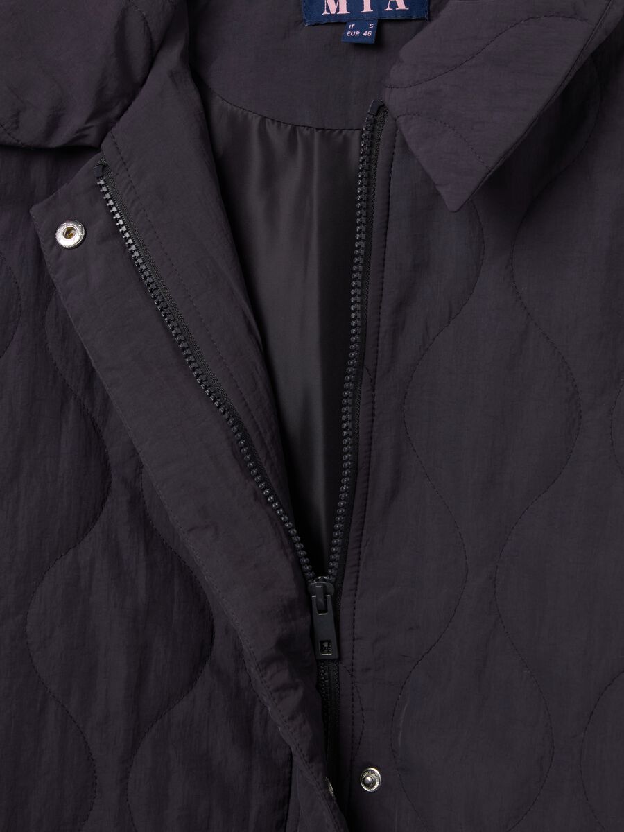 Curvy short quilted jacket with collar_5