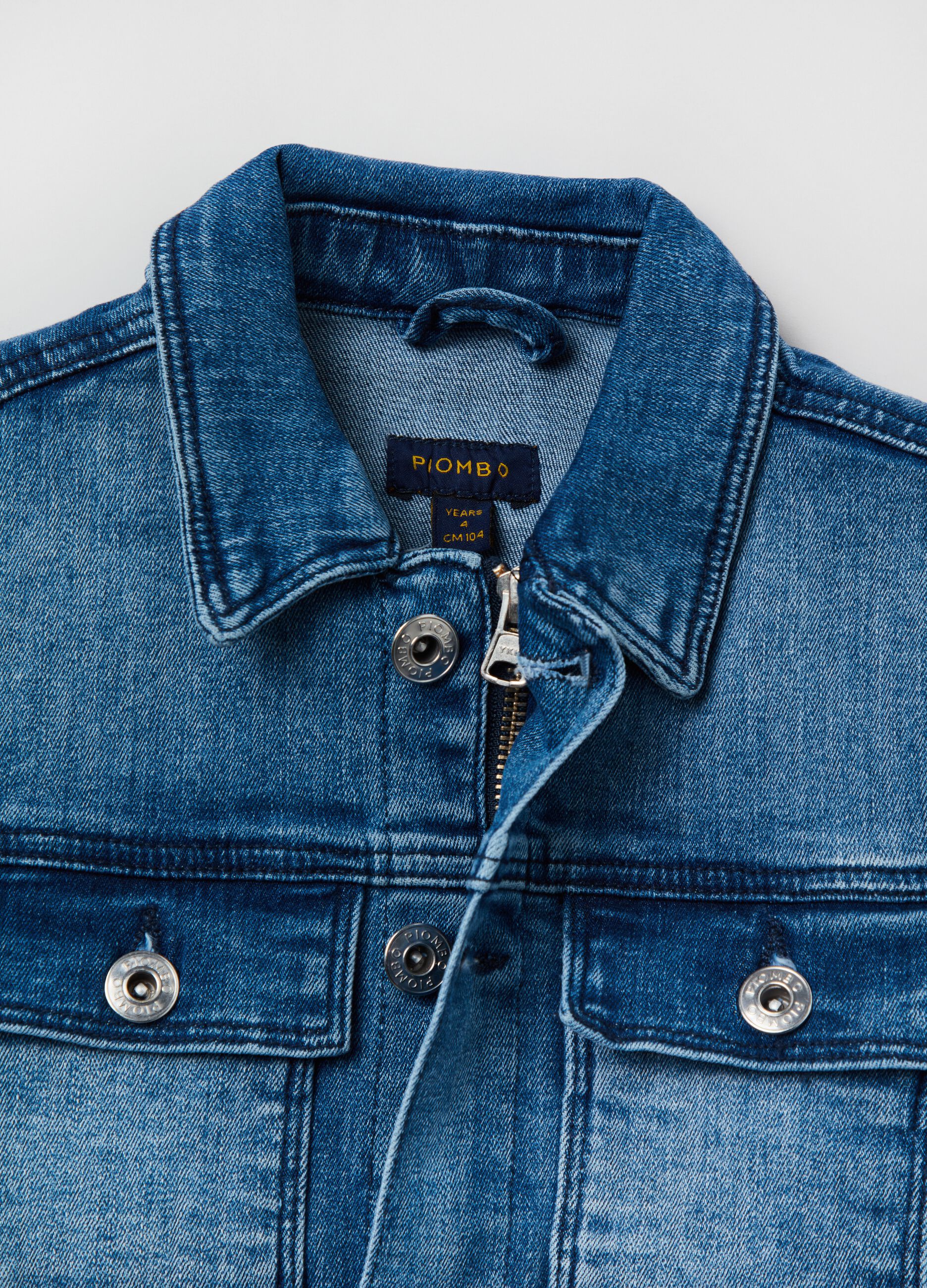 Shacket in denim con patch tigre_2