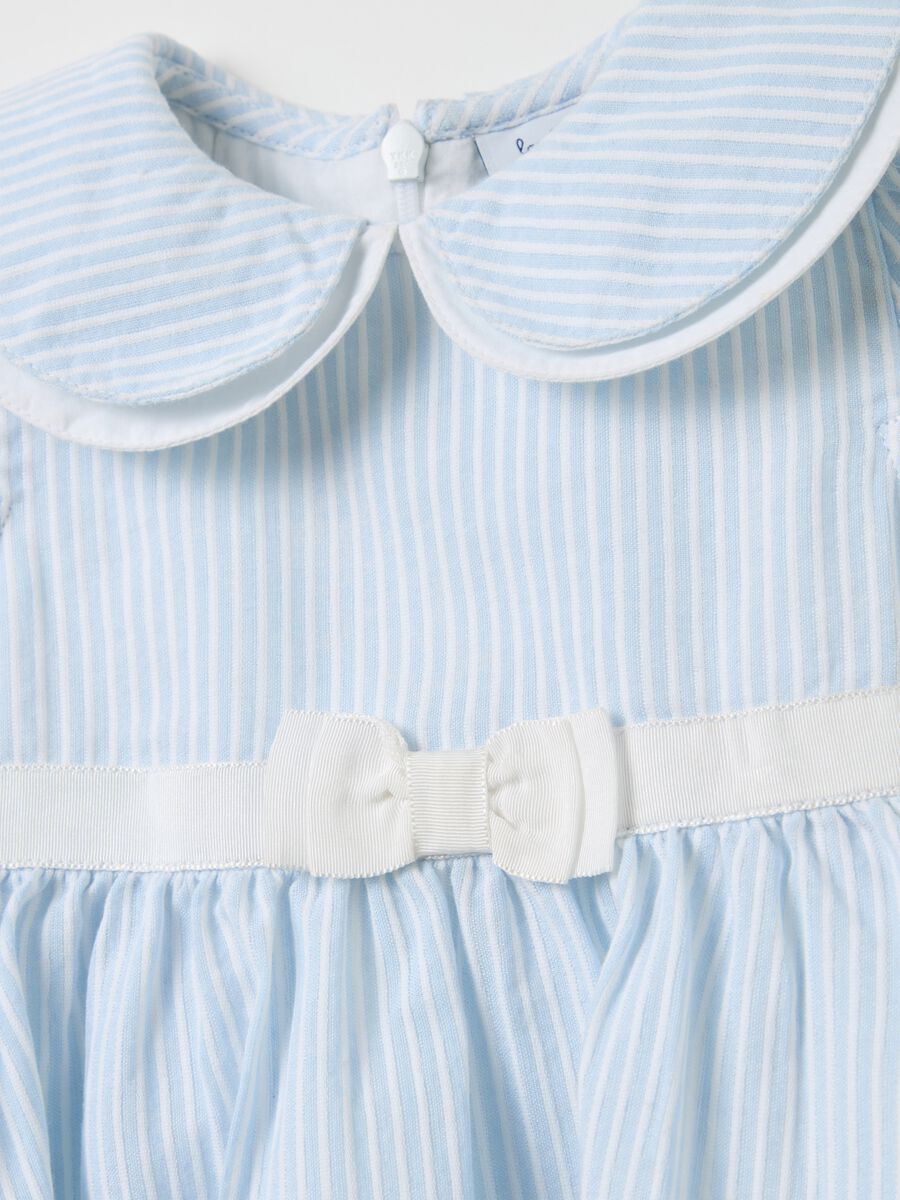 Dress with striped pattern with bow_2