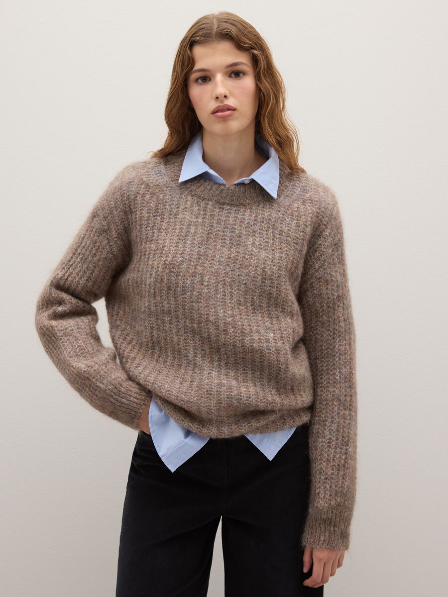 Beige crew neck oversized sweater_0