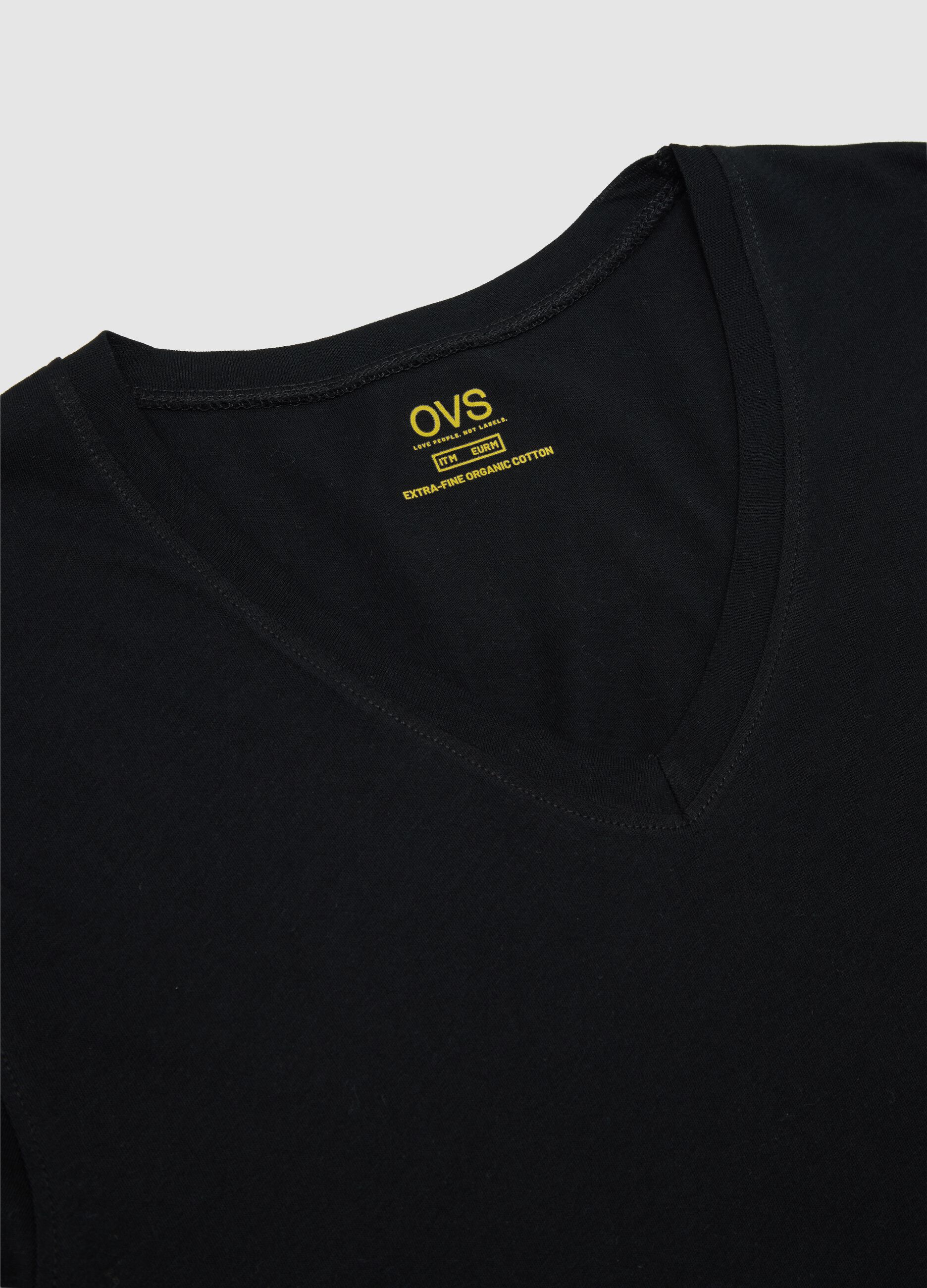 Men's T-shirt in pure black cotton regular fit