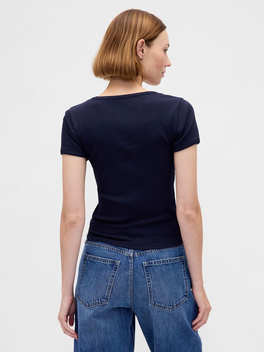 T-shirt blu a maniche corte_1