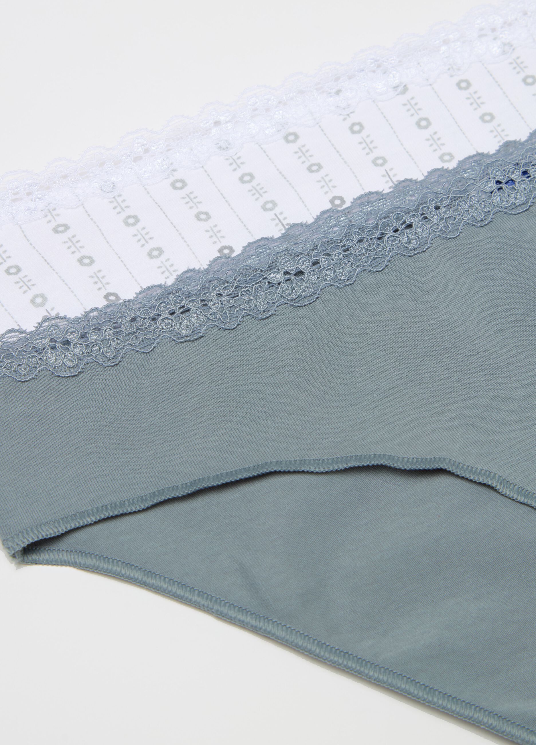 Two-pack briefs in stretch cotton