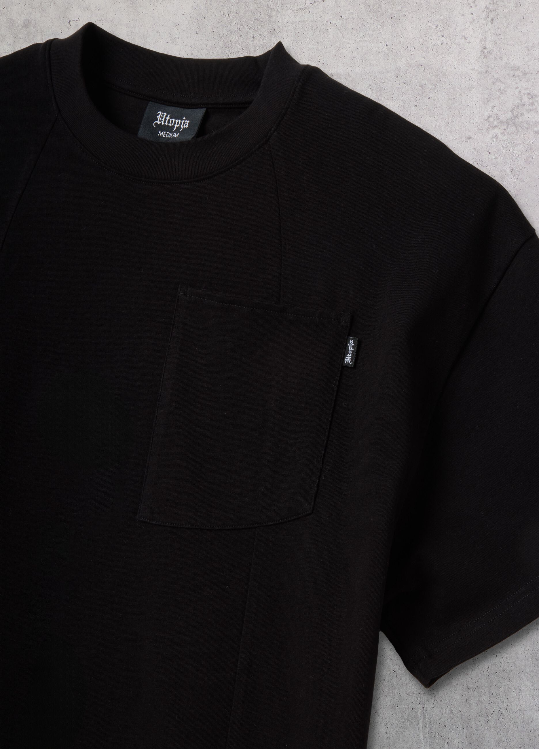Graphic Pocket T-shirt Black
