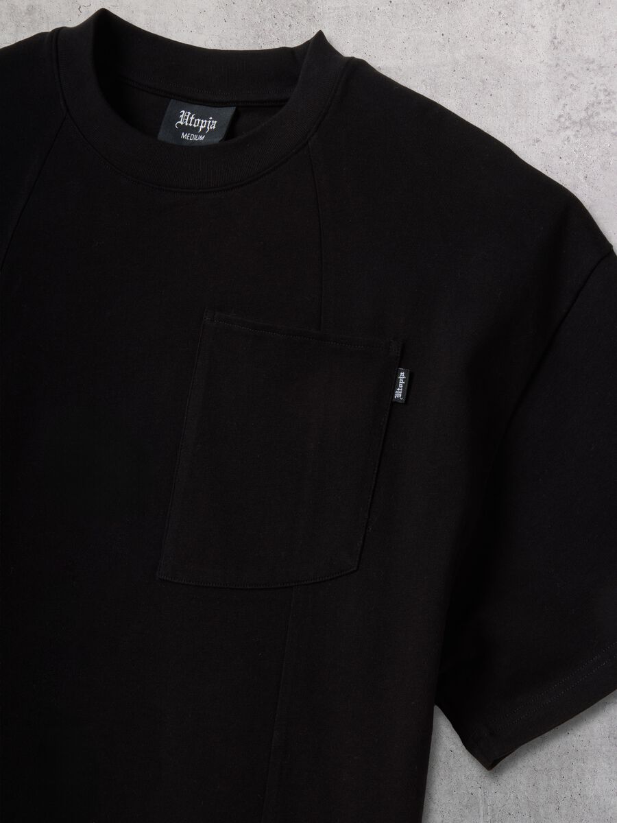 Graphic T-shirt Pocket Black_7