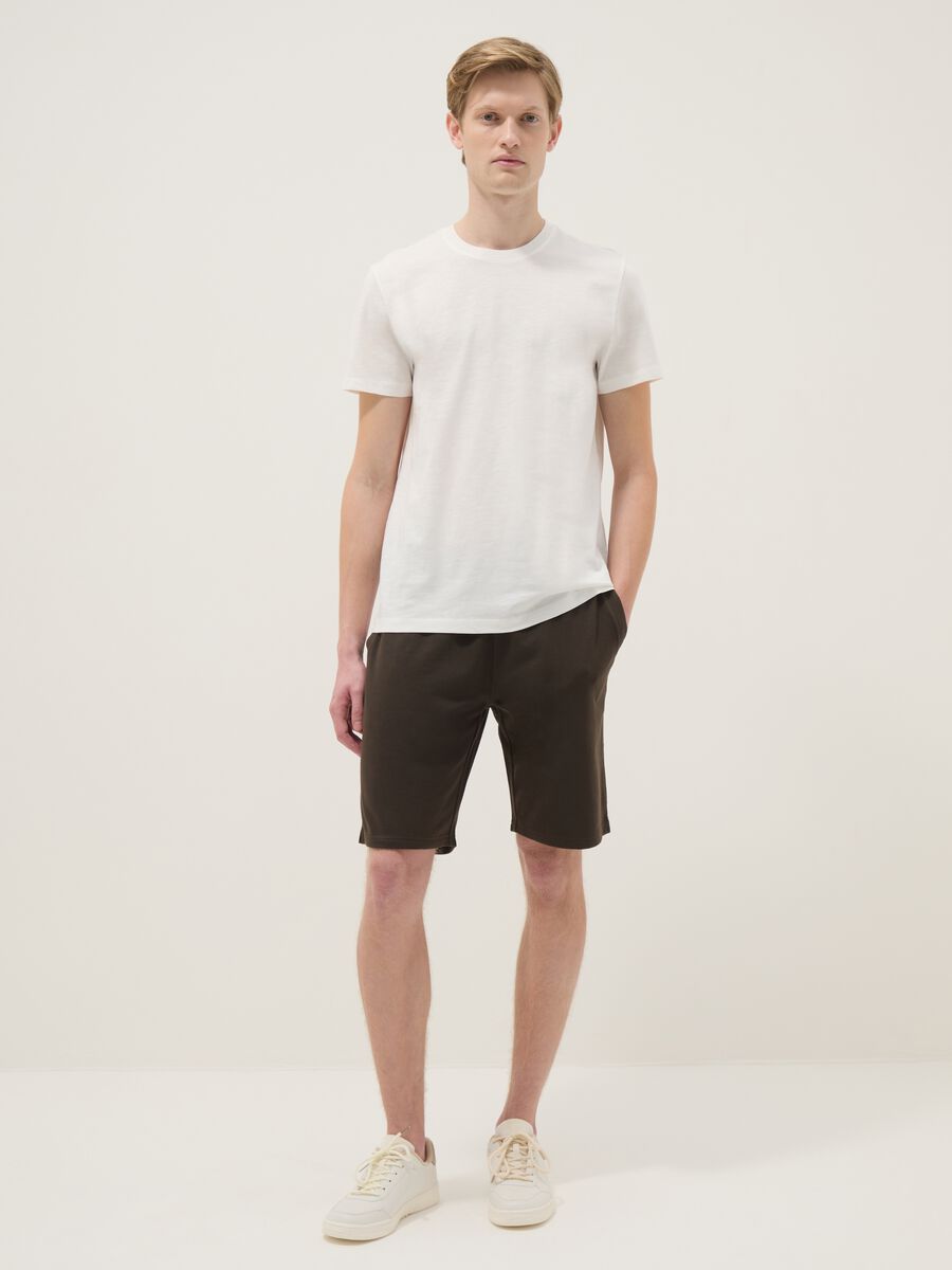 Brown cotton blend regular fit shorts_0