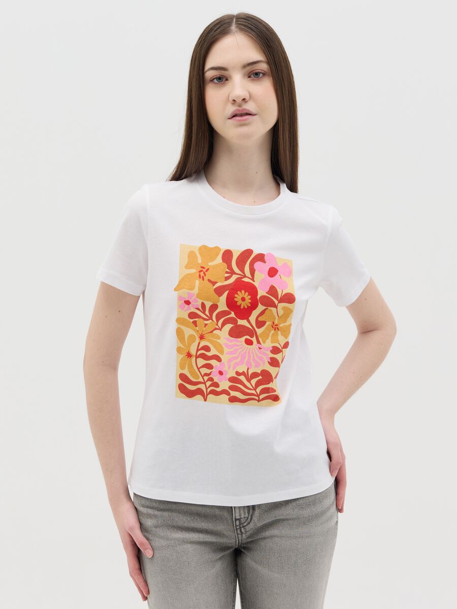 White T-shirt with floral print by Ovs_0