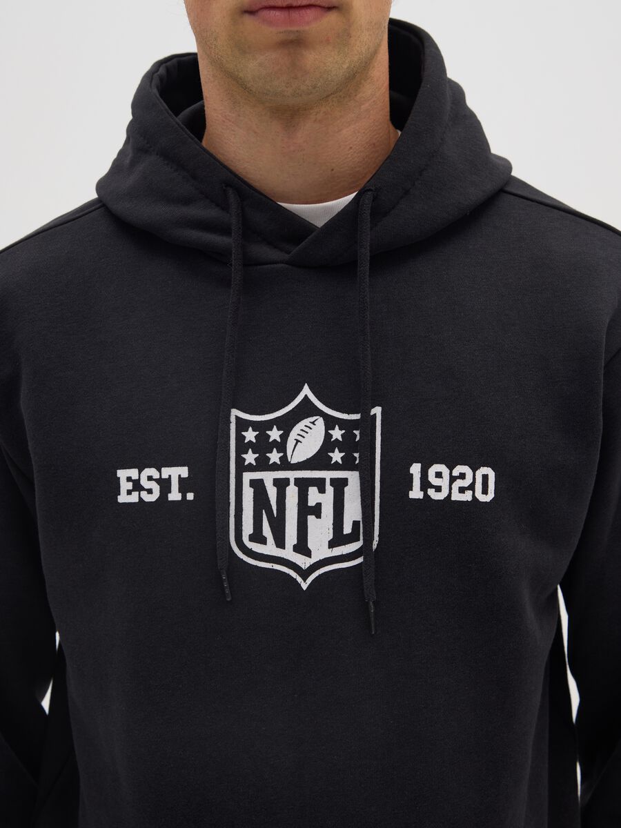 Black cotton blend hoodie with NFL logo_3