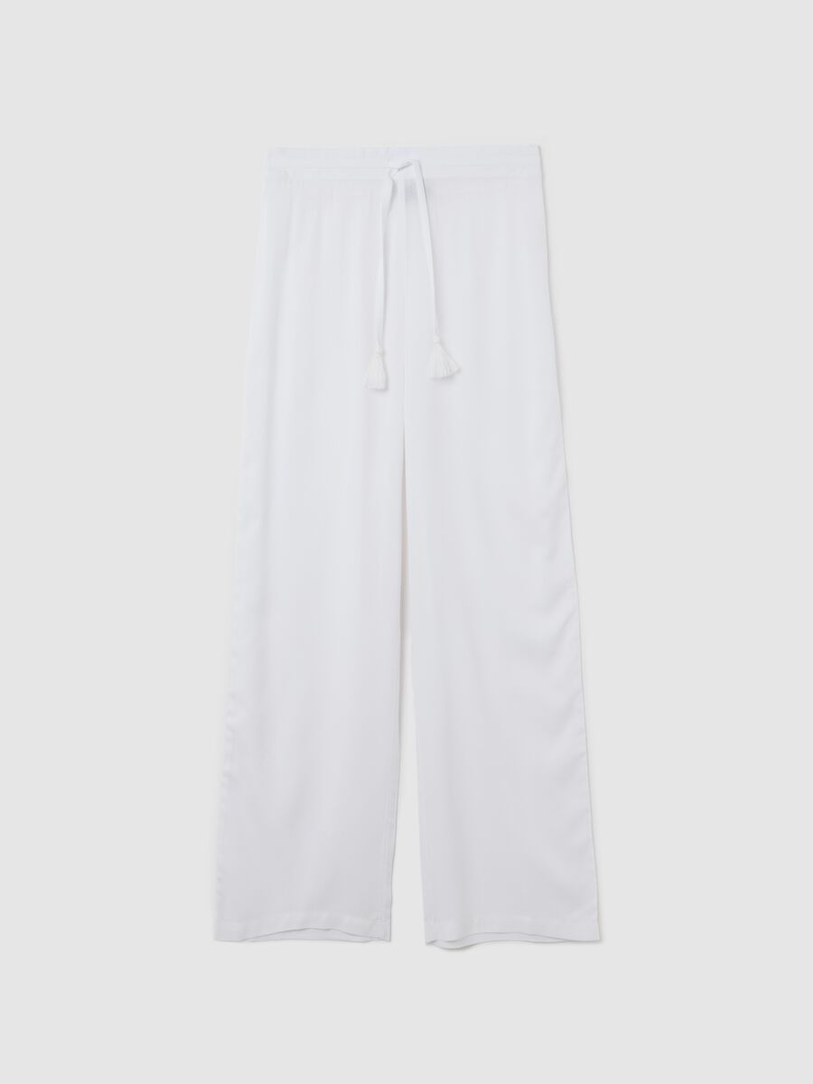 Long white beach cover-up trousers with drawstring_4