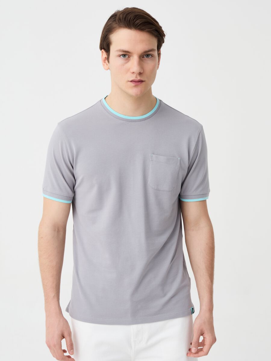 T-shirt in piquet con dettagli fluo_1