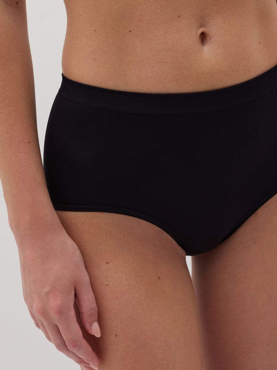 The One seamless briefs with high waist in microfibre_4